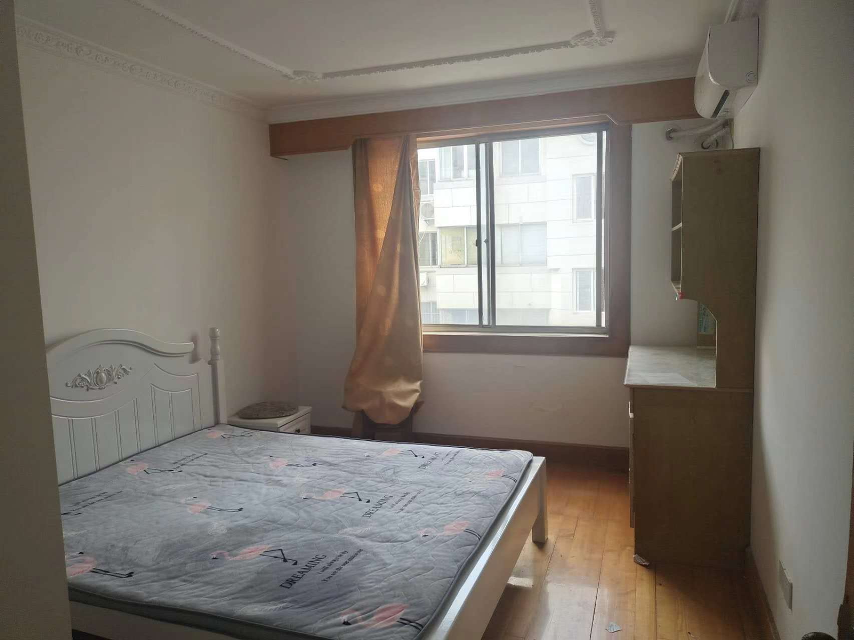 北濠桥东村 2室1厅1卫 81.62m&sup2;