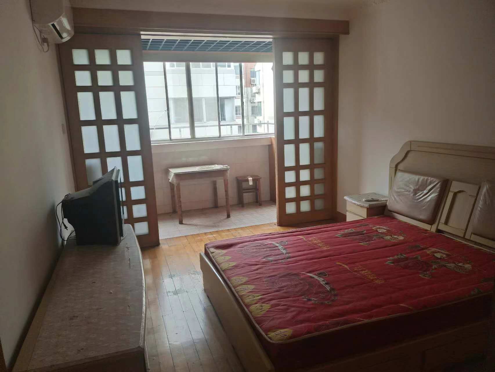 北濠桥东村 2室1厅1卫 81.62m&sup2;