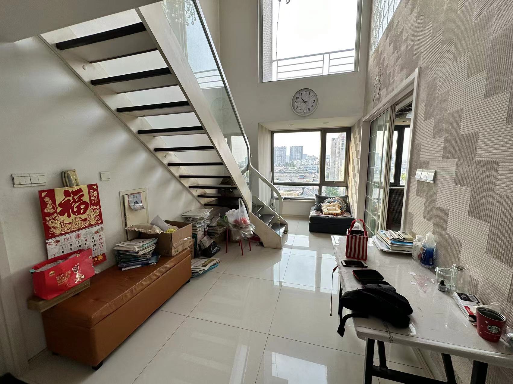 瑞景广场 4室2厅2卫 125m&sup2;