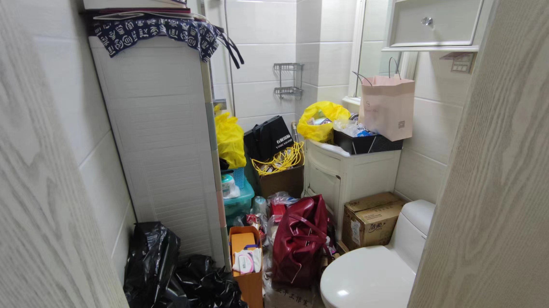 外滩小区 3室2厅1卫 128m&sup2;