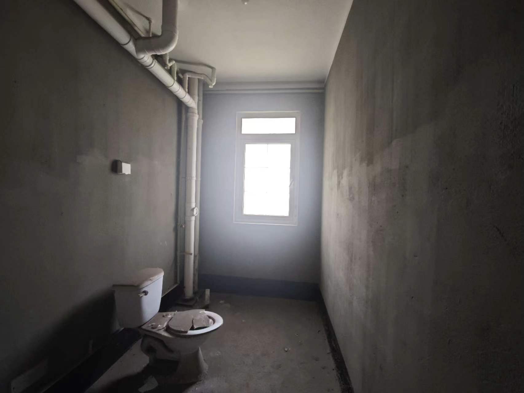 优山美地花园南区 5室2厅3卫 326.50m&sup2;