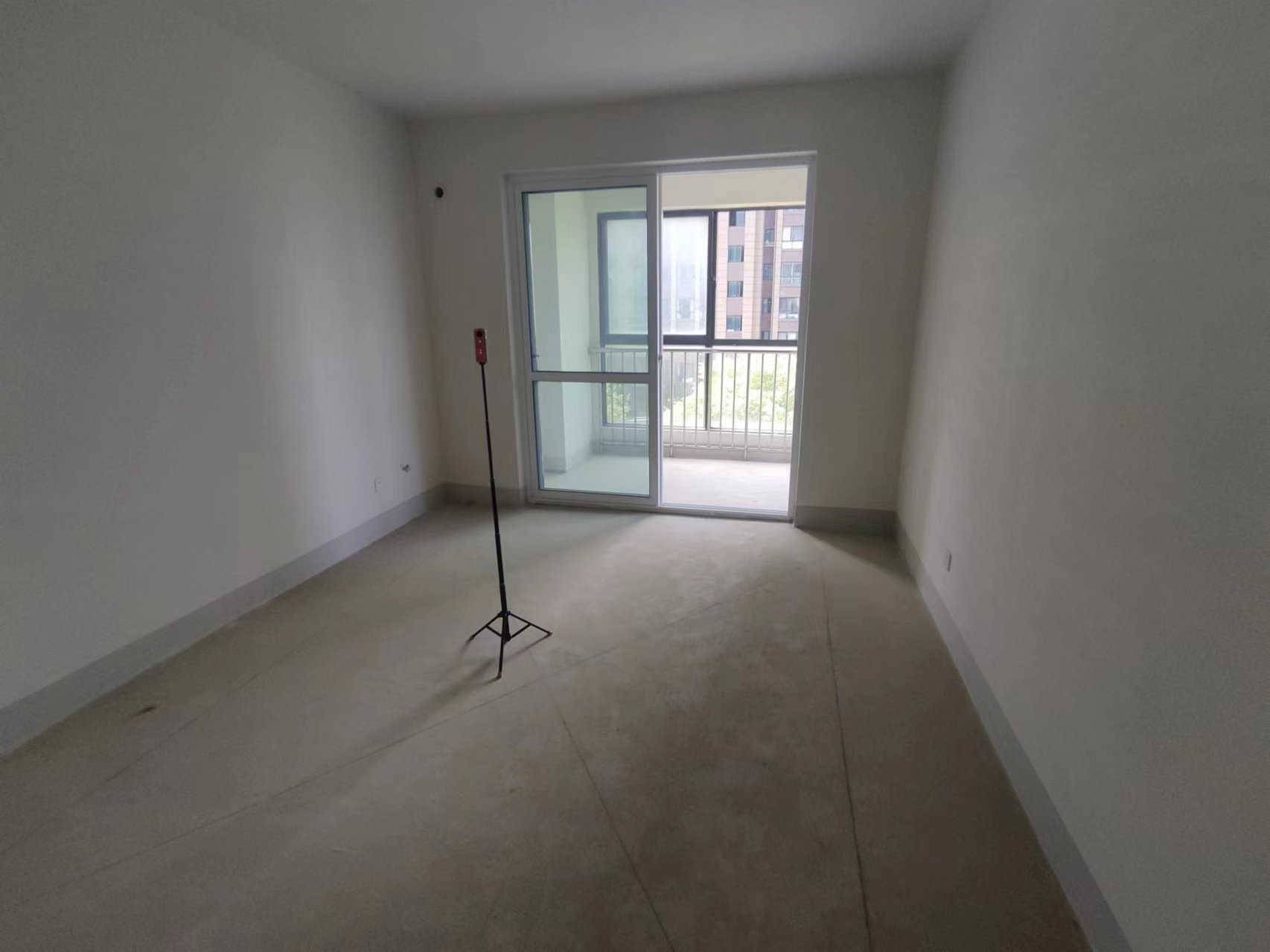 红星嘉苑 2室1厅1卫 93m&sup2;