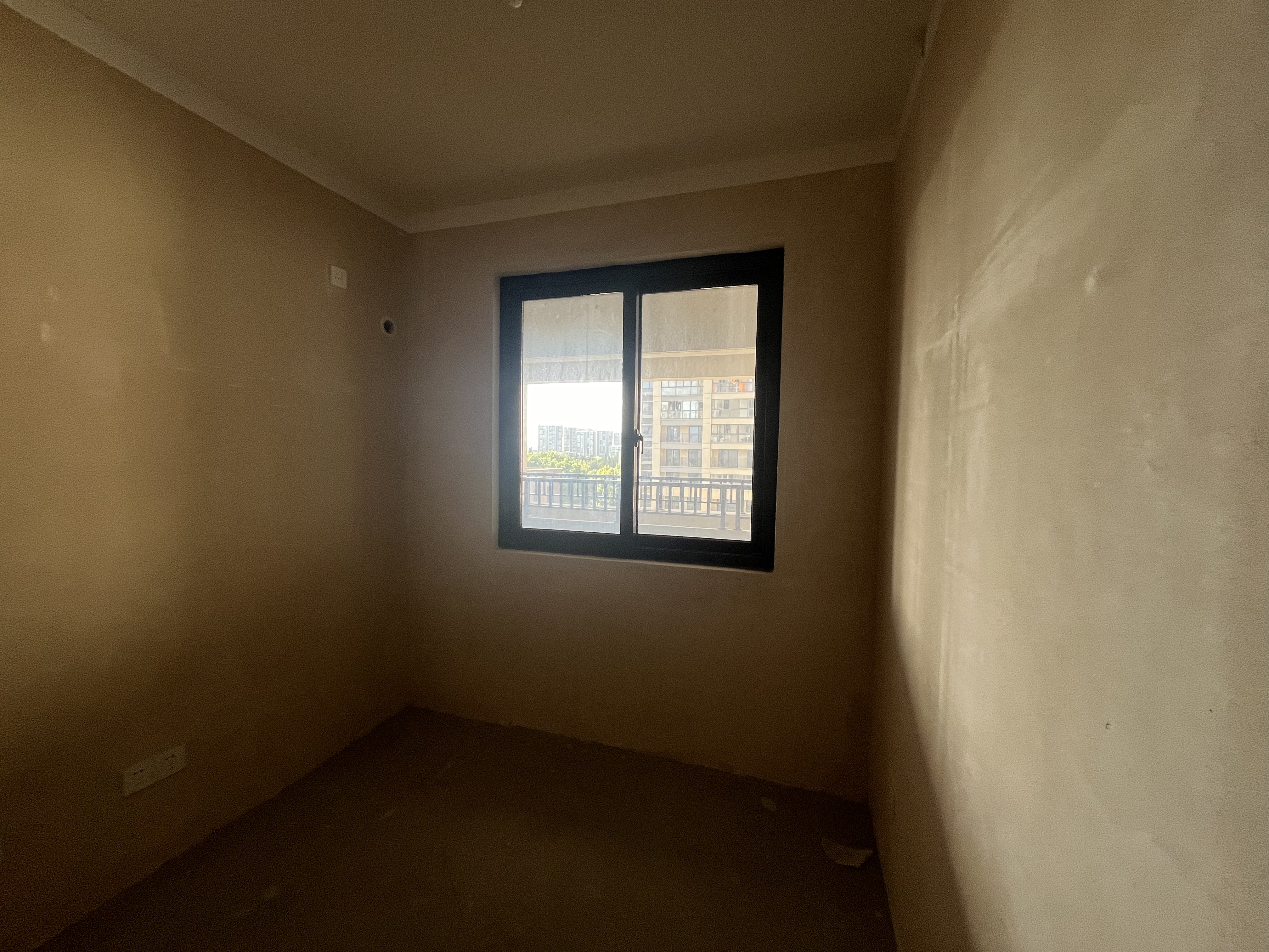 绿地江海图 3室2厅1卫 88m²