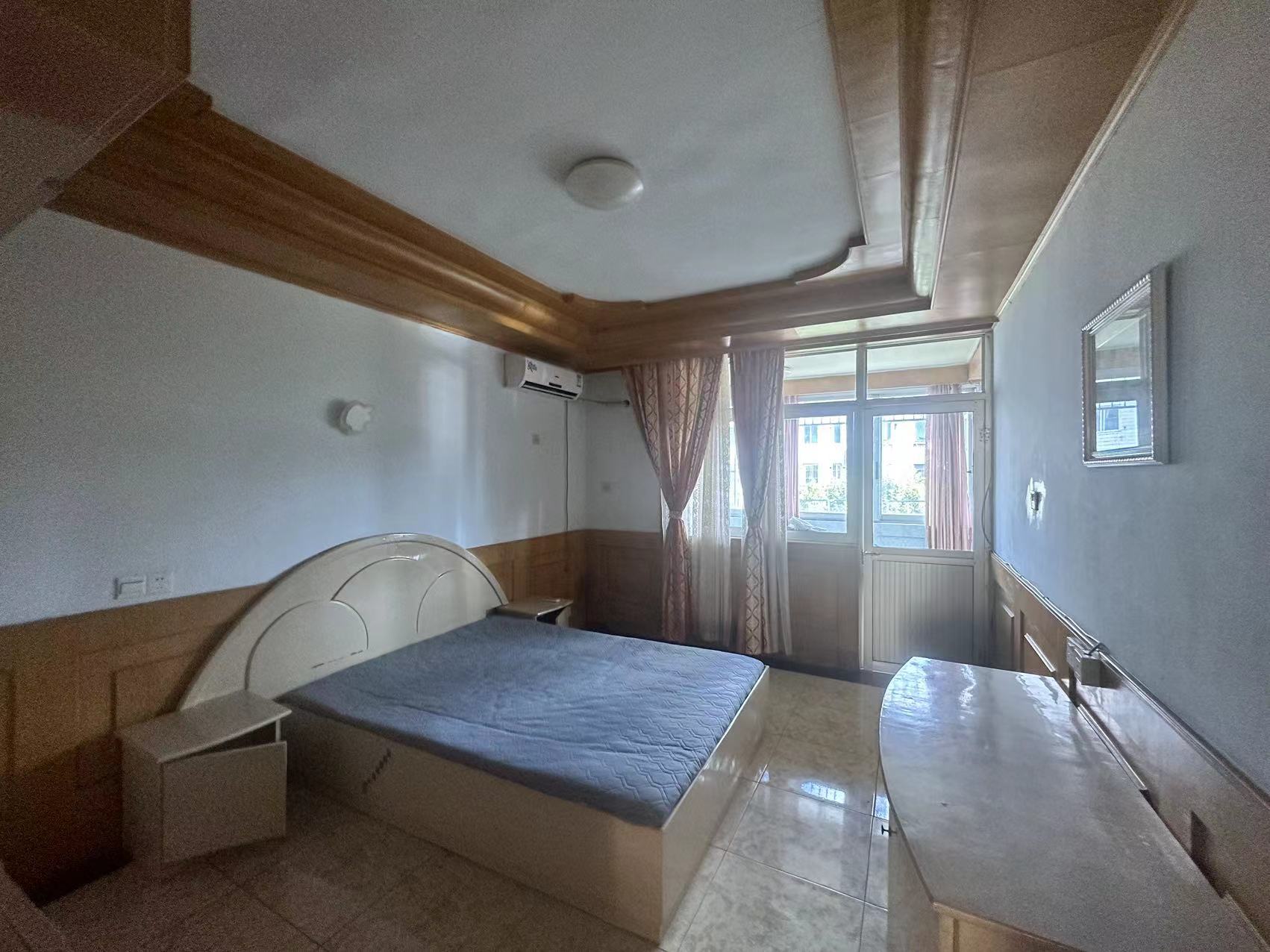 金和小区 4室2厅1卫 103.03m&sup2;