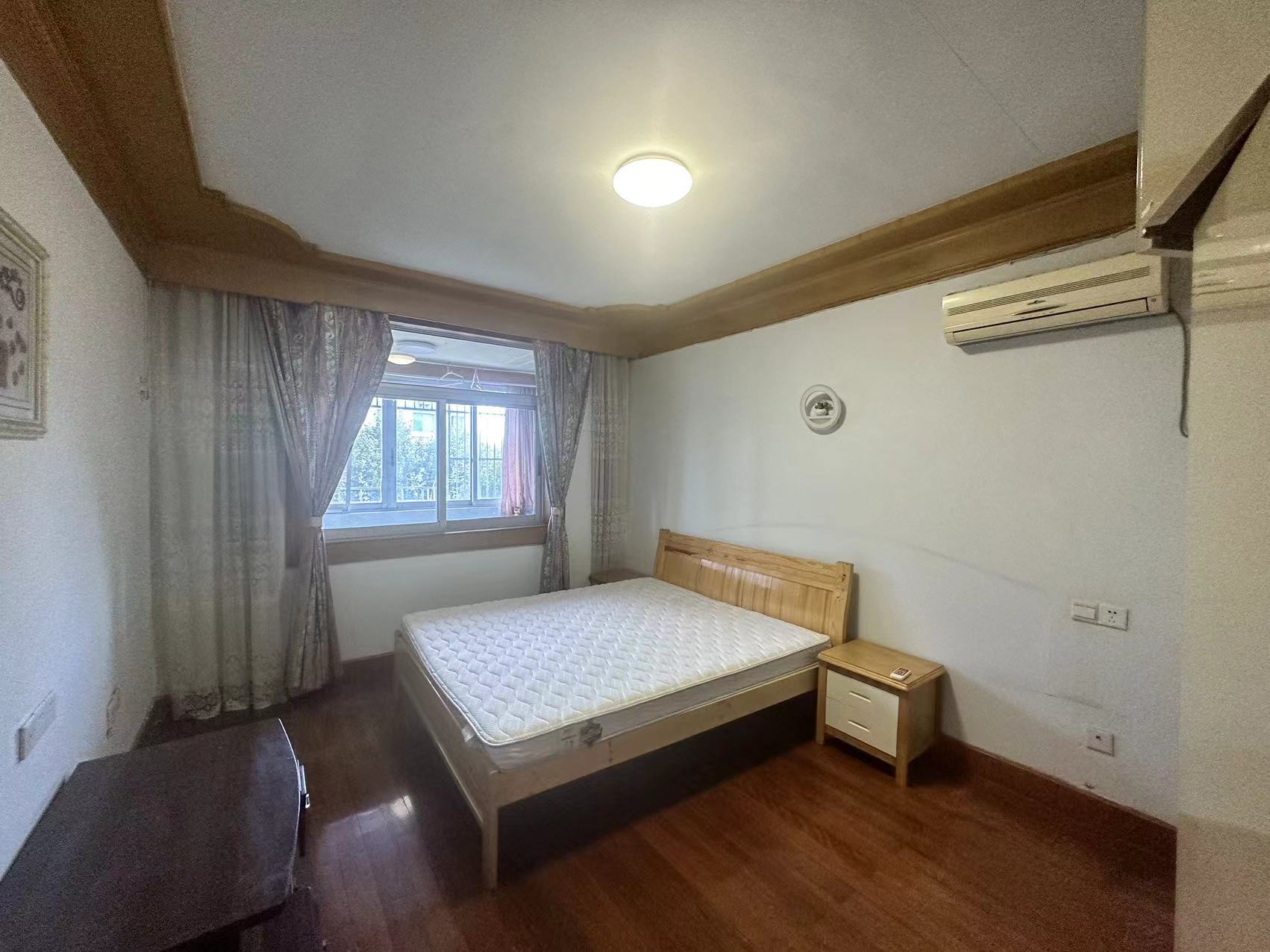 金和小区 4室2厅1卫 103.03m&sup2;
