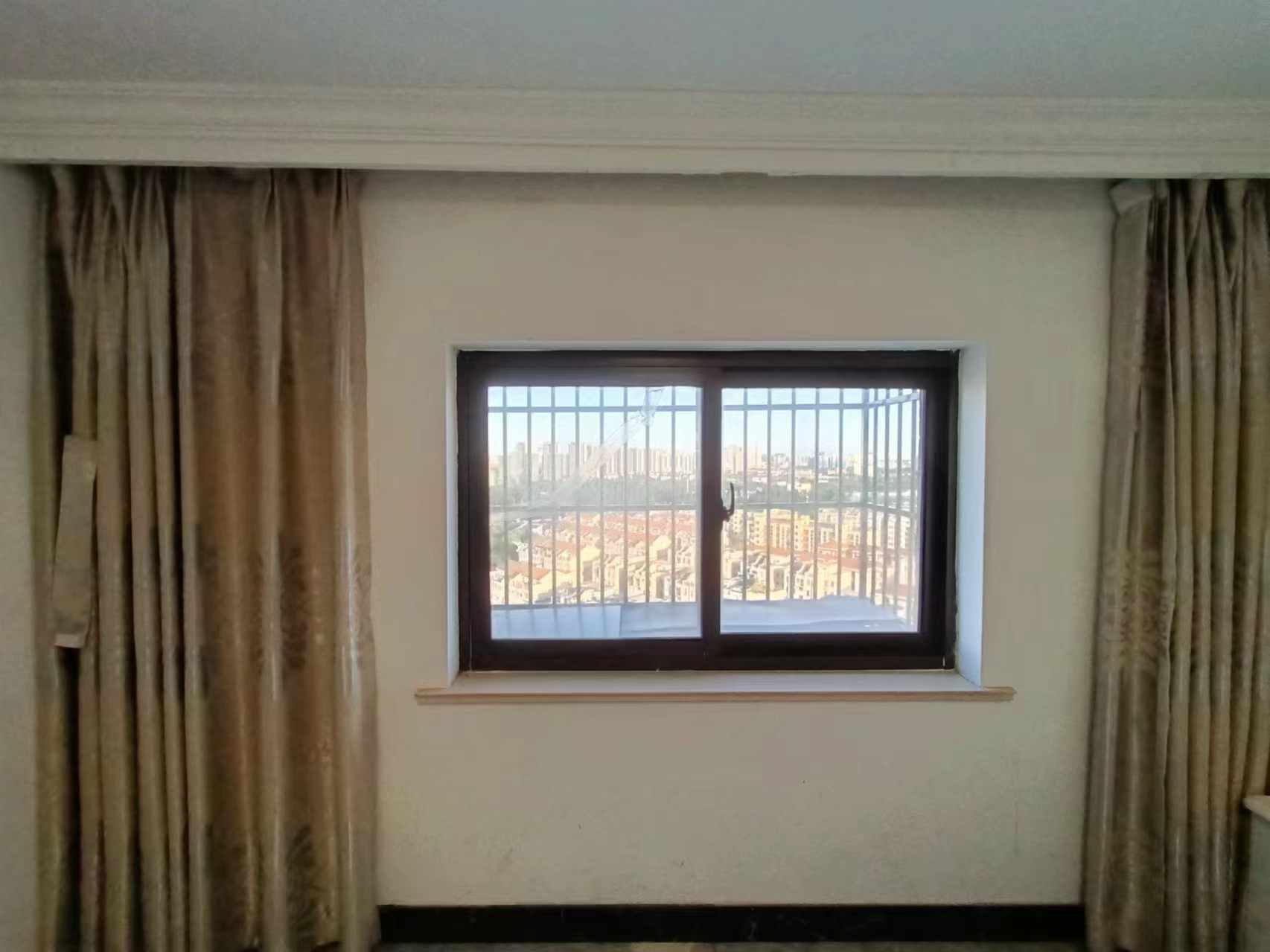 中房汇达广场 1室1厅1卫 70.00m&sup2;