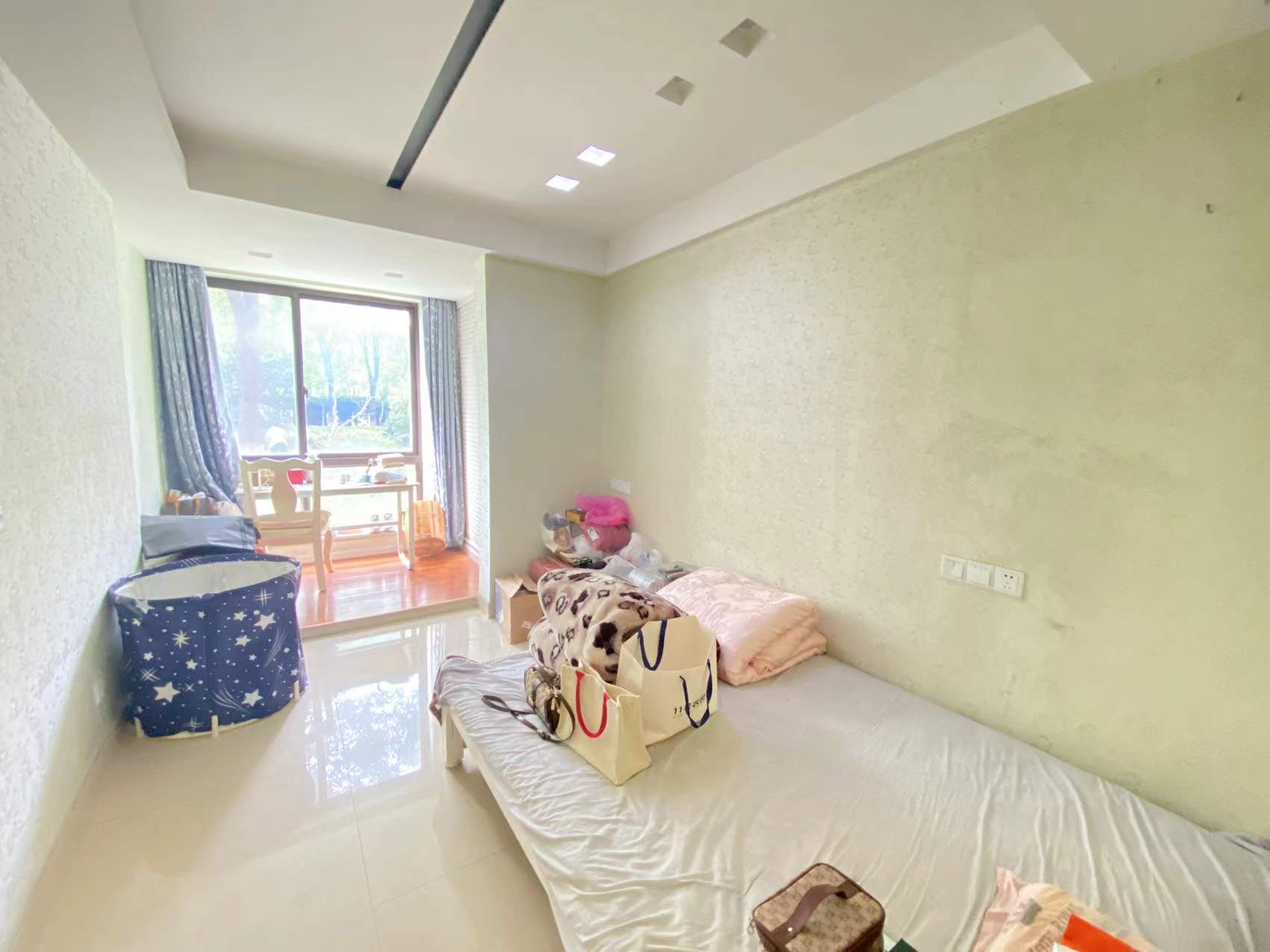 万濠星城 2室2厅1卫 89.99m&sup2;