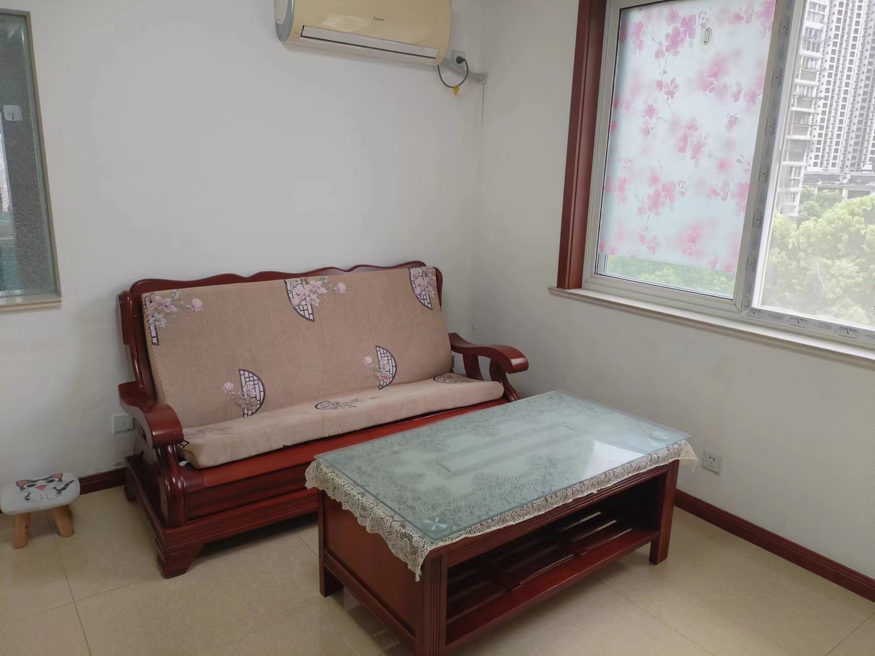 锦安花园 1室1厅1卫 62m²