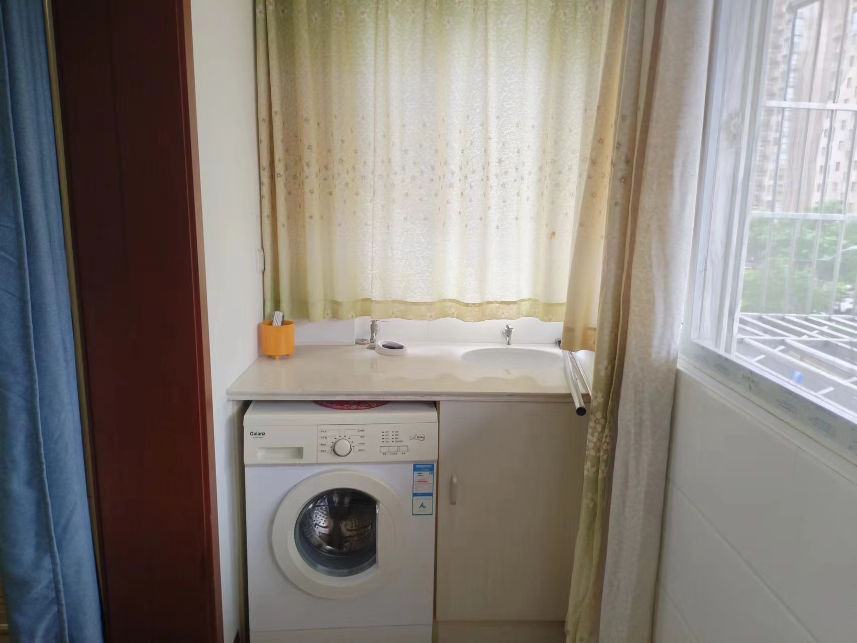 锦安花园 1室1厅1卫 62m&sup2;
