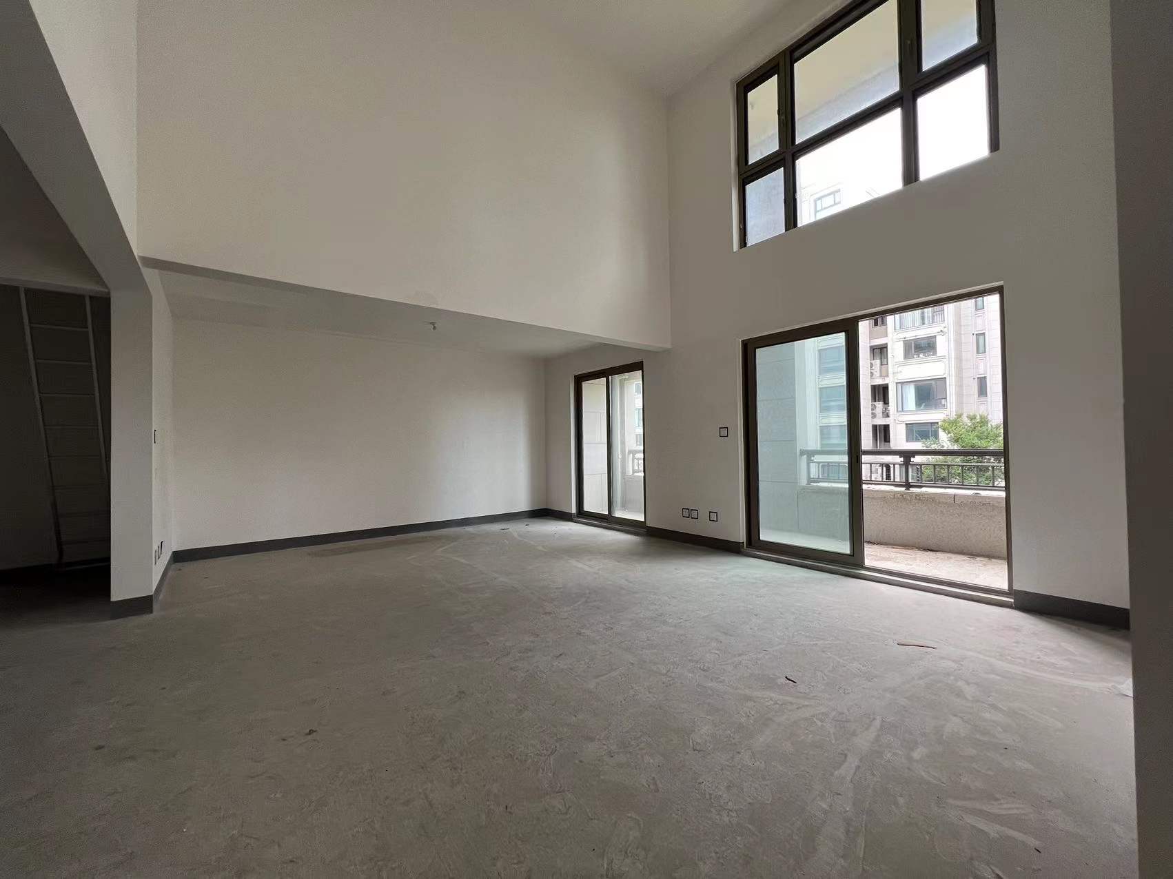 九玺台 4室2厅2卫 183.5m&sup2;