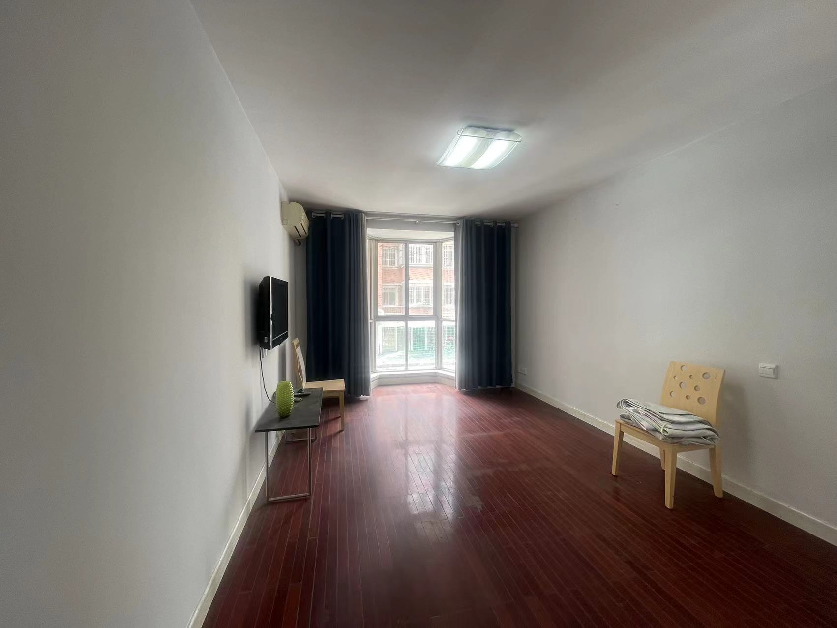 瑞丰花园南区 3室2厅1卫 135m&sup2;