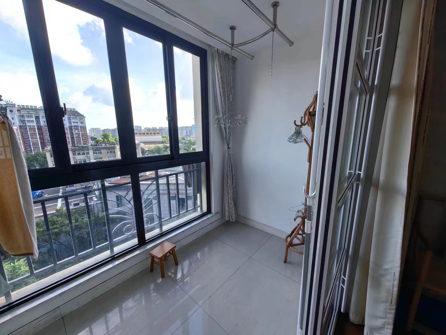 德诚&middot;翰景园 4室2厅2卫 141m&sup2;