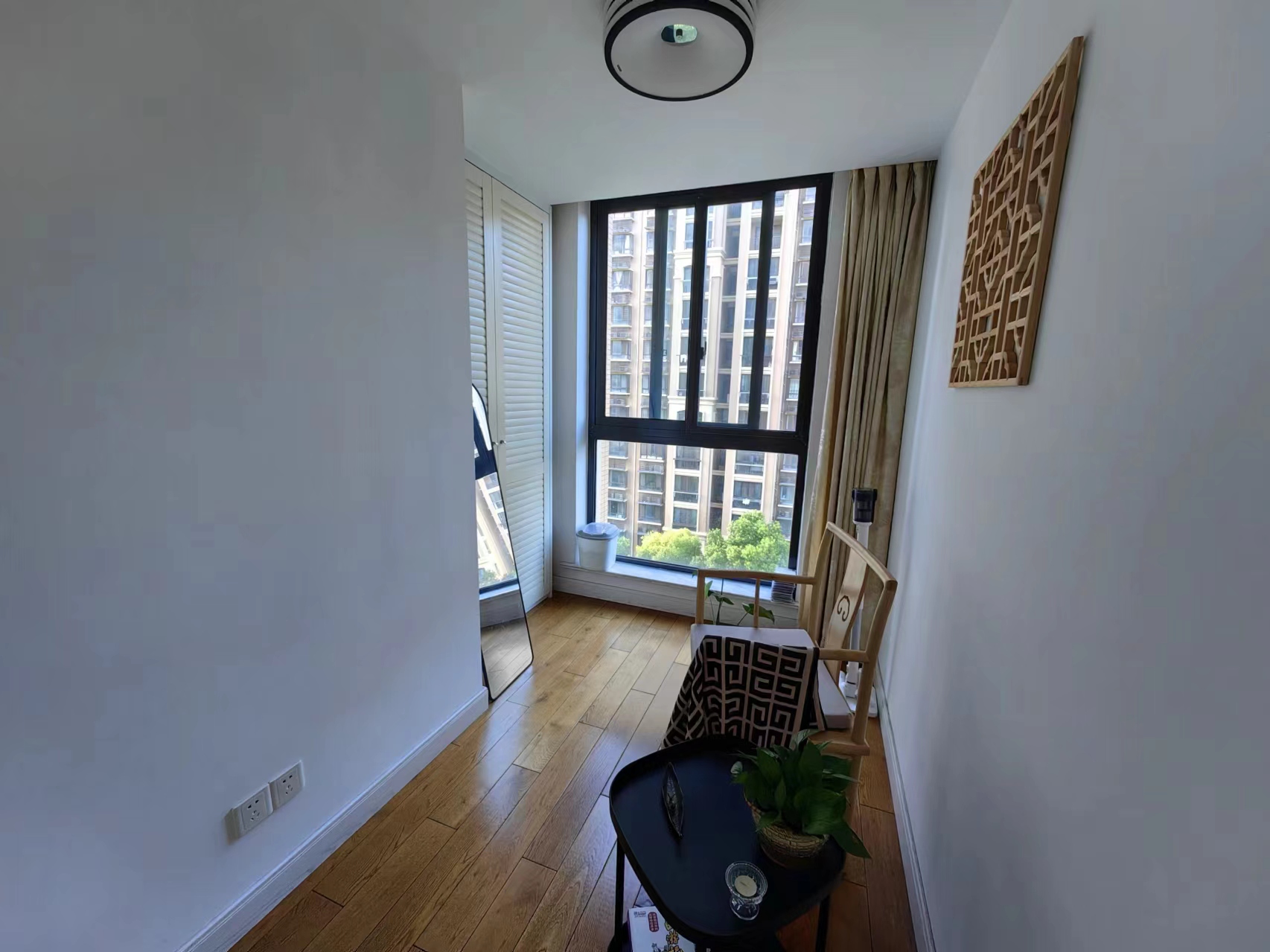 德诚&middot;翰景园 4室2厅2卫 141m&sup2;