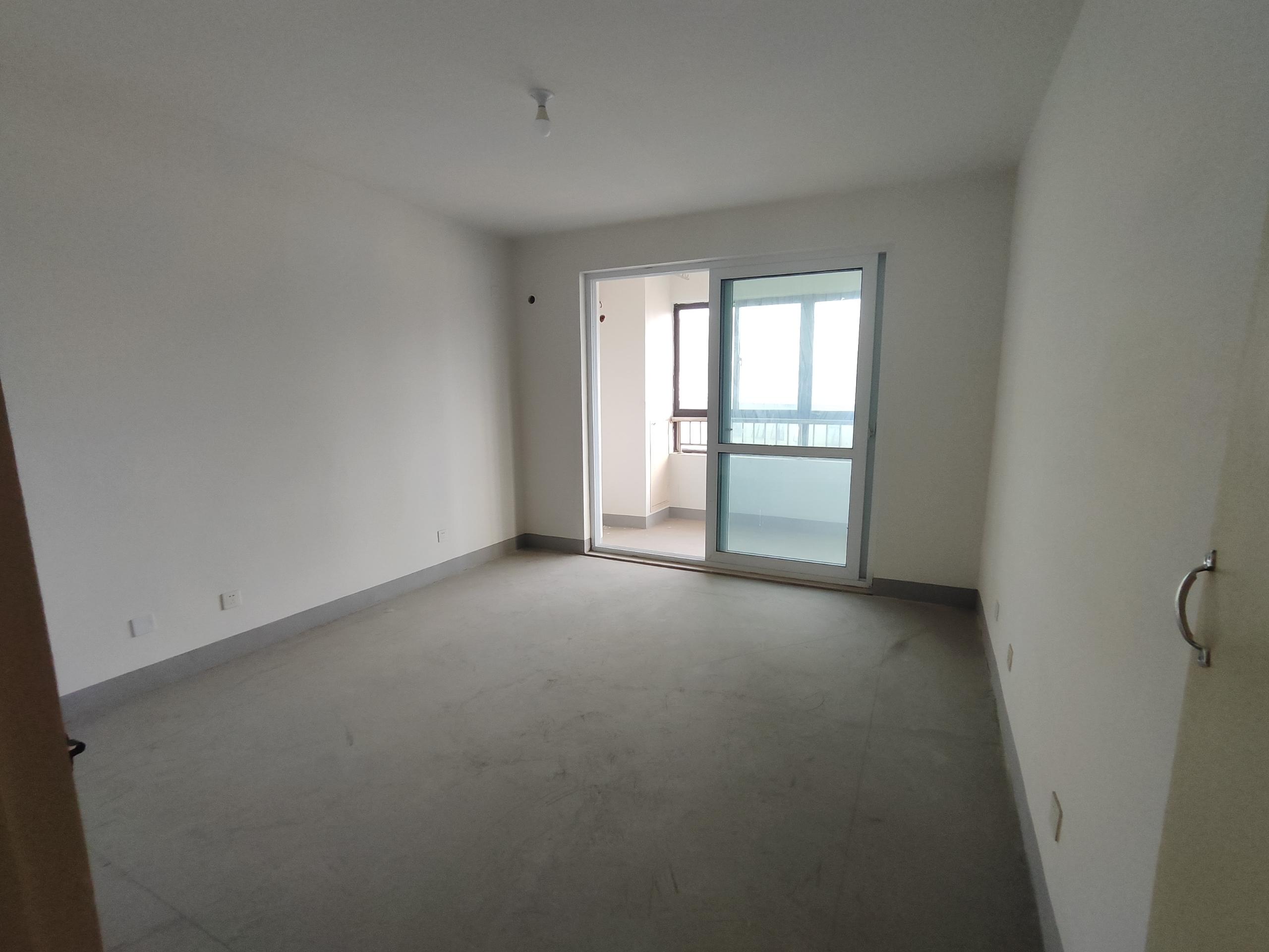 天一裕景苑 3室2厅2卫 145.31m&sup2;