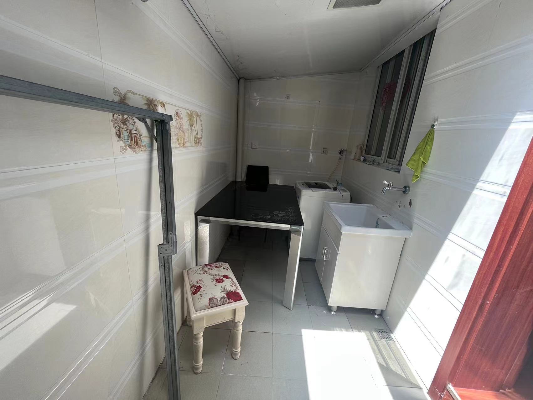 跃龙路76号 1室0厅1卫 25.05m&sup2;