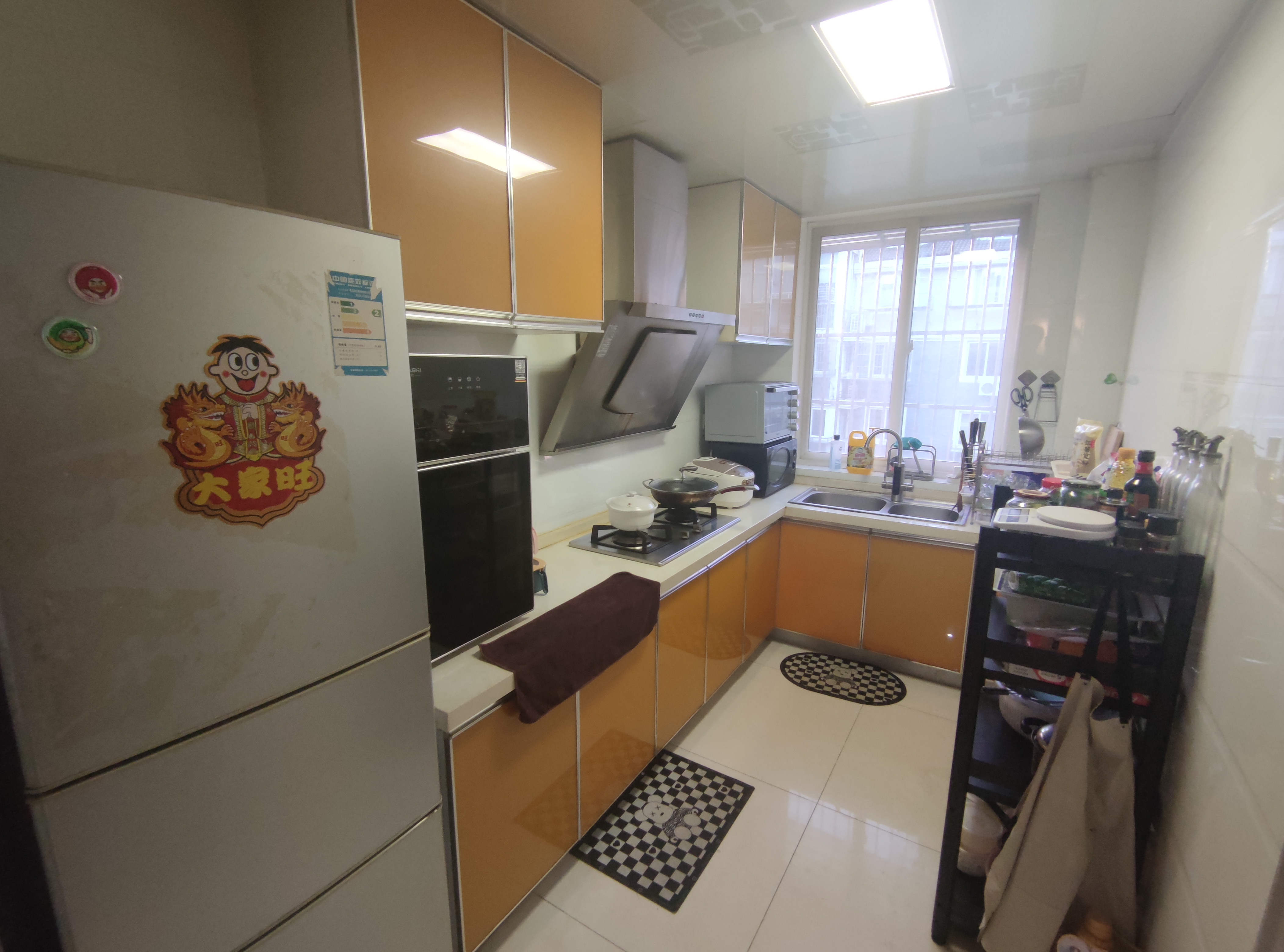 锦安花园一期 3室2厅1卫 122m&sup2;