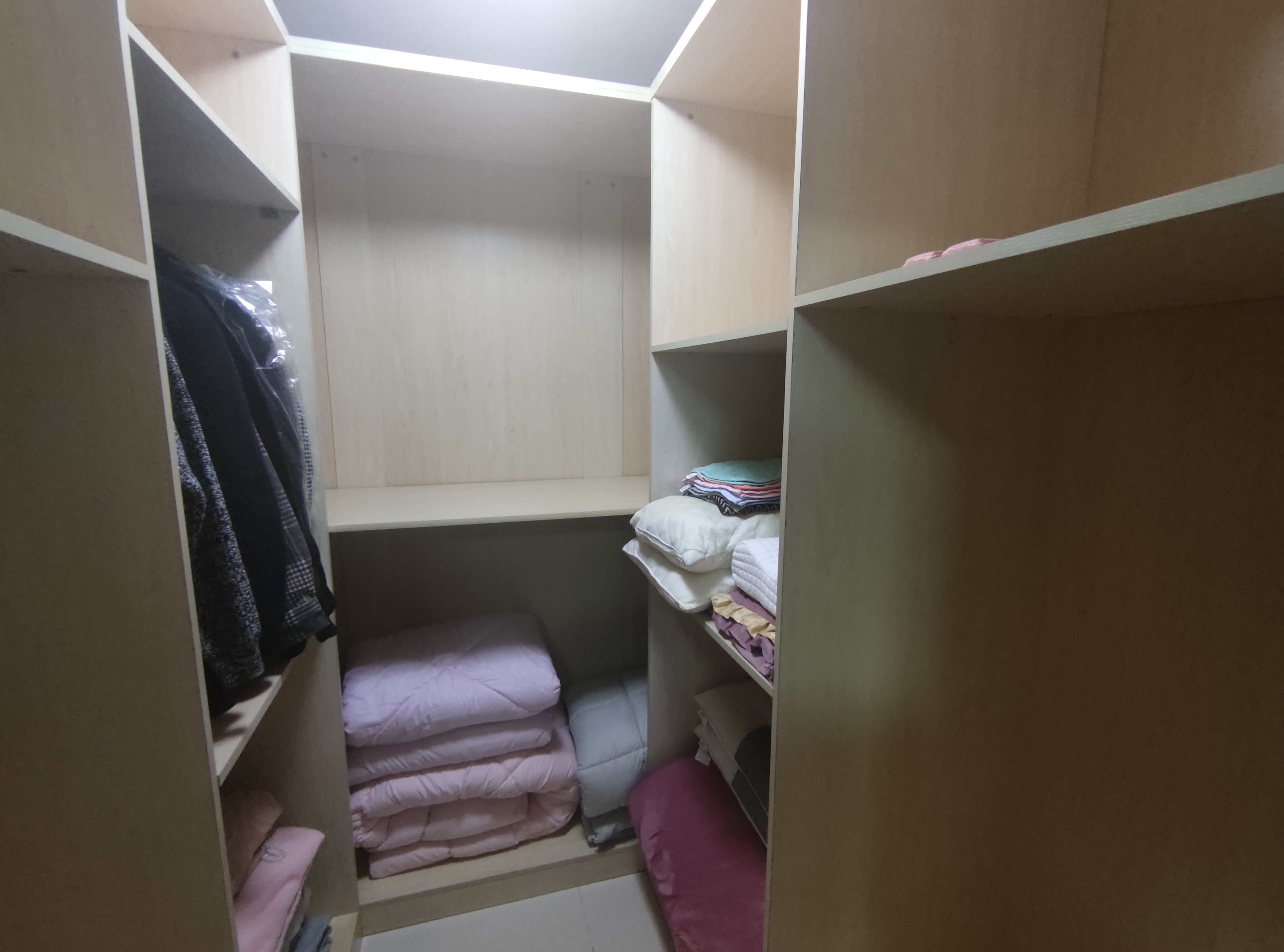 锦安花园一期 3室2厅1卫 122m&sup2;