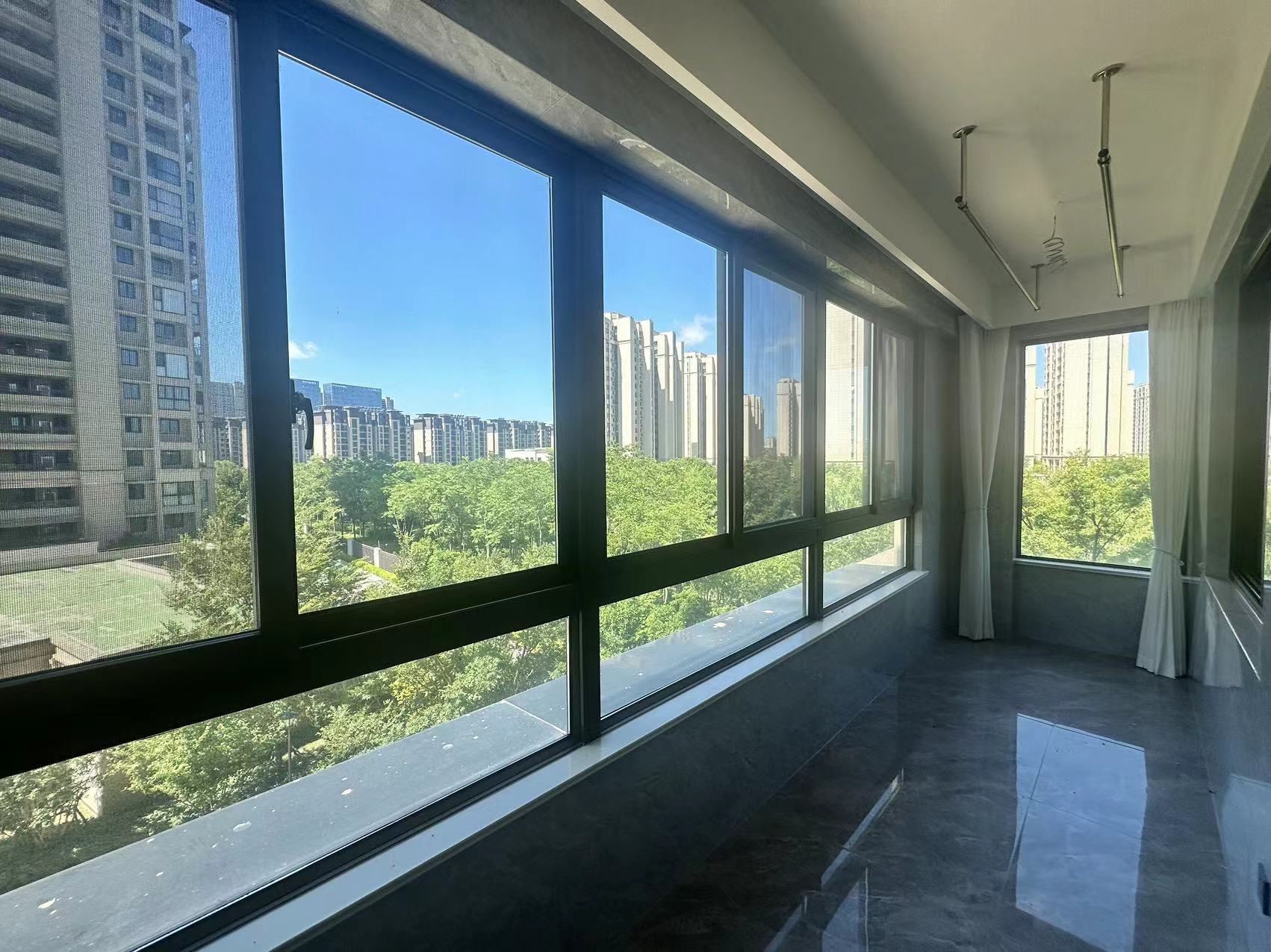 招商新城雍景湾 3室2厅1卫 90m&sup2;