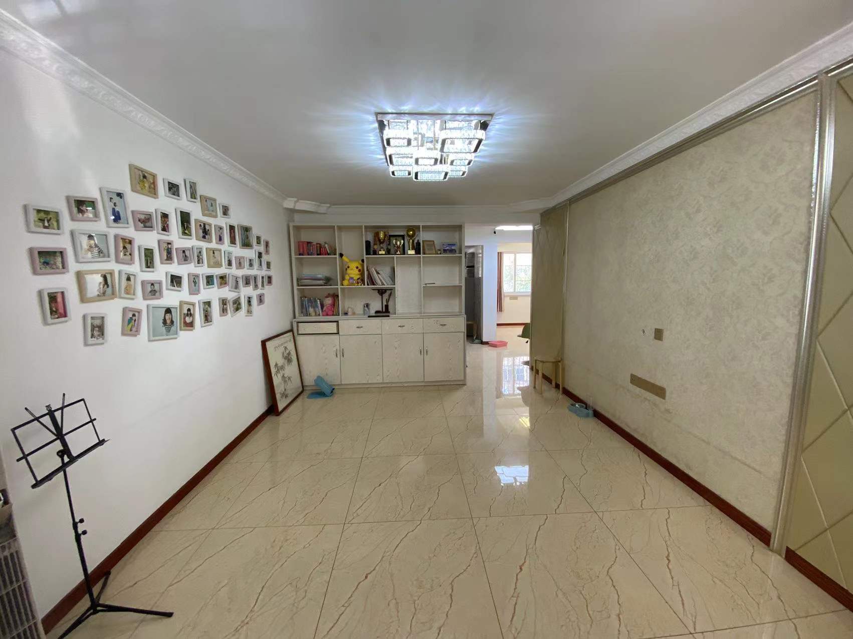江东广场 2室2厅1卫 107.62m²