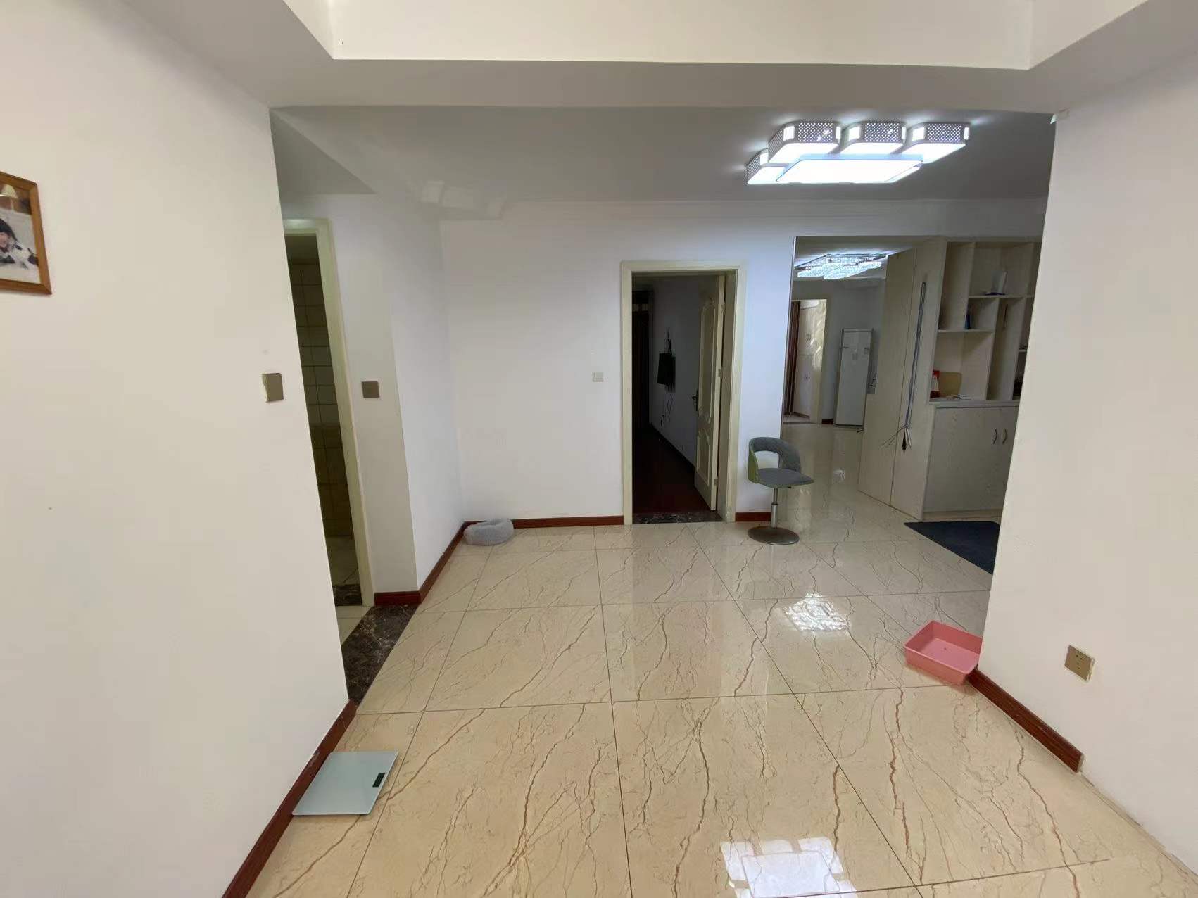 江东广场 2室2厅1卫 107.62m²