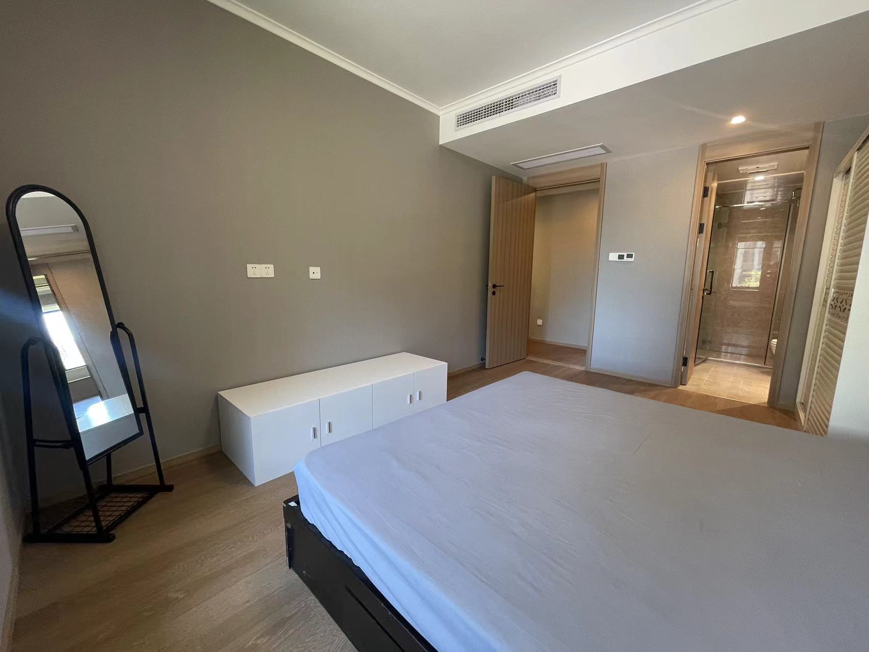 华润悦府 4室2厅2卫 138m&sup2;