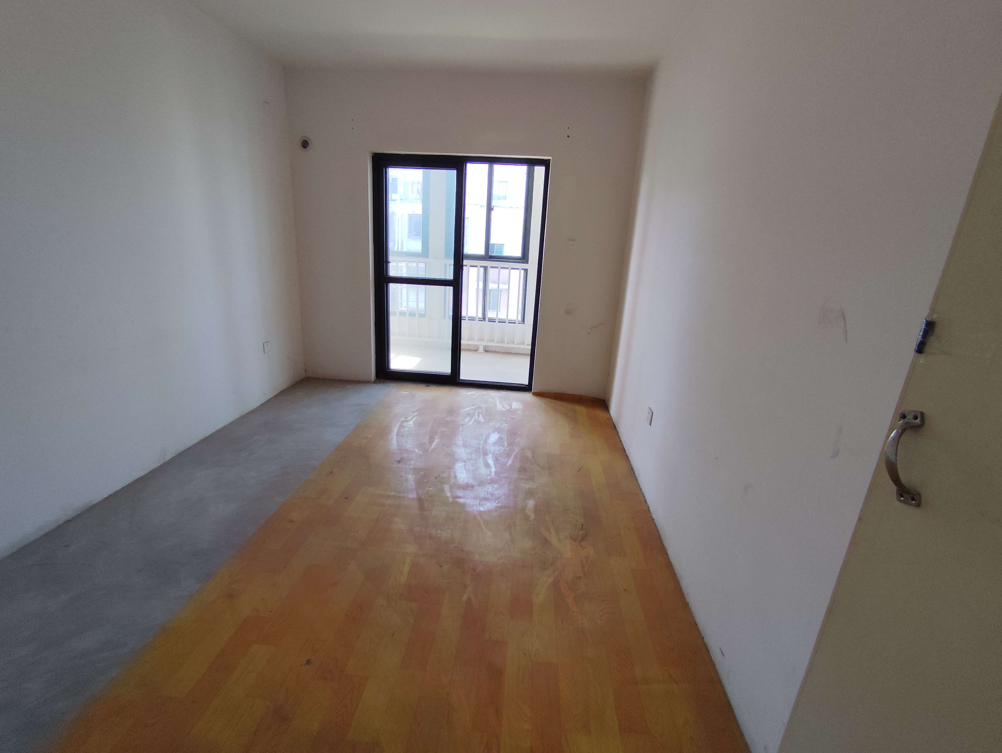 星宇花园 5室2厅1卫 116m&sup2;