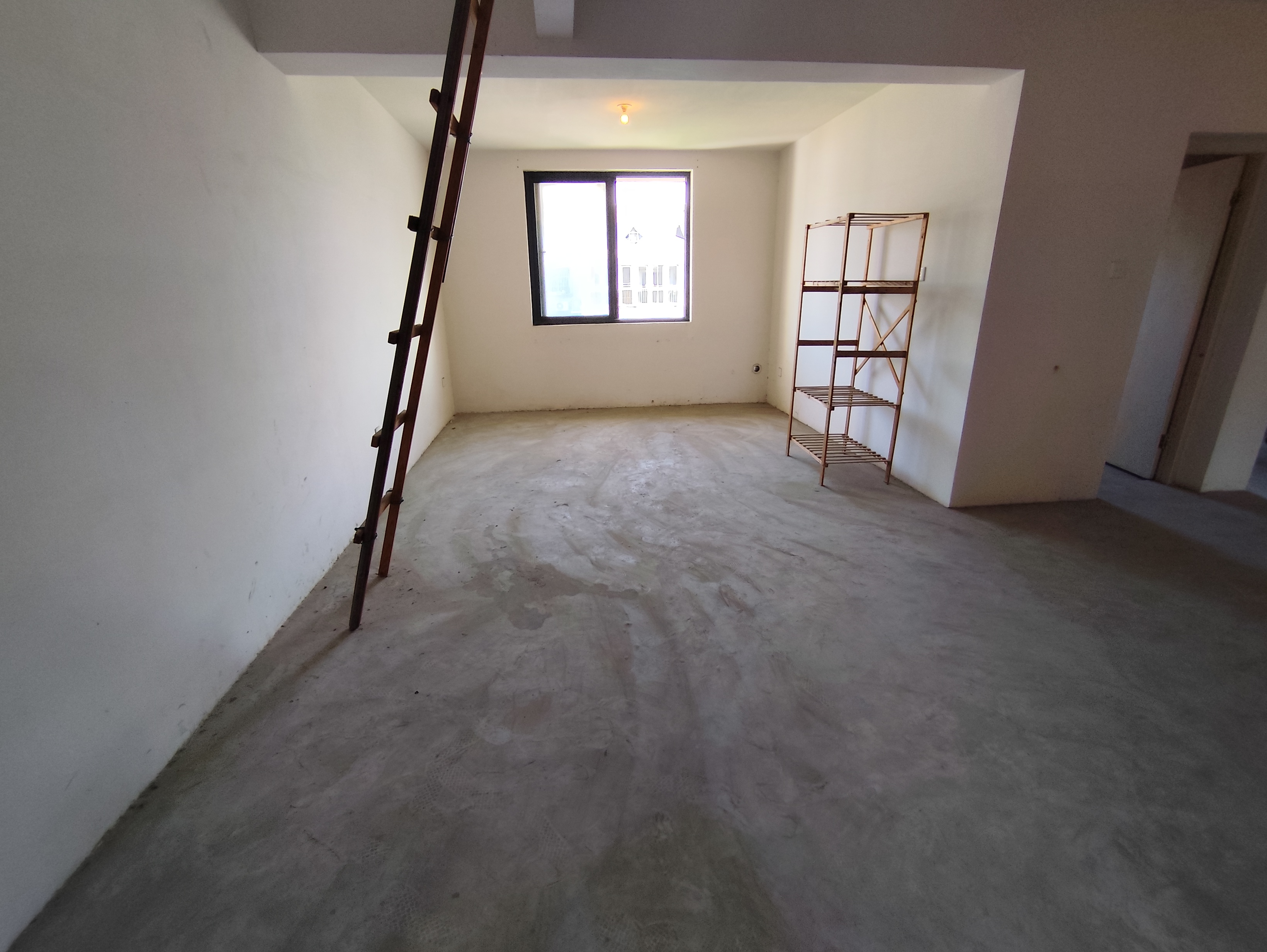 星宇花园 5室2厅1卫 116m²