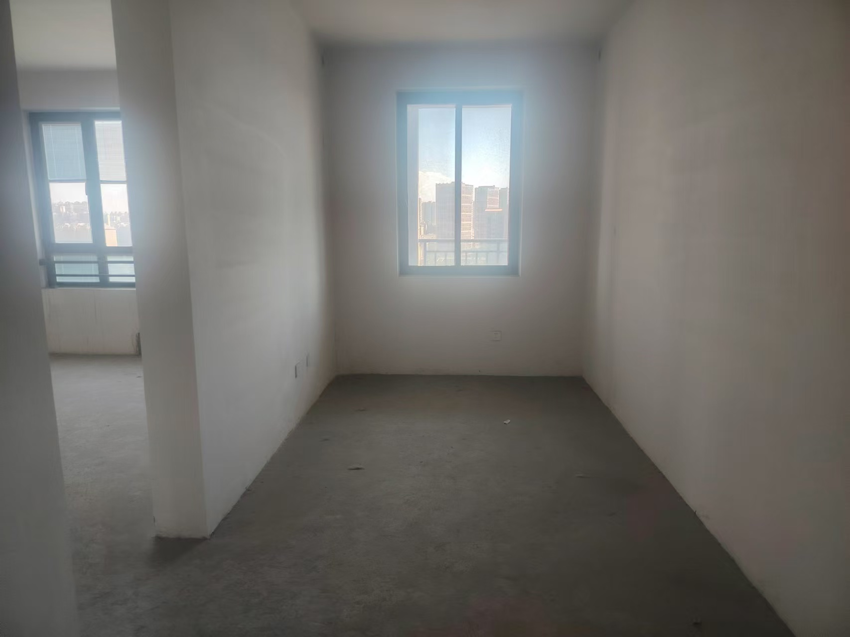 德诚翠湖湾 4室2厅2卫 163m&sup2;