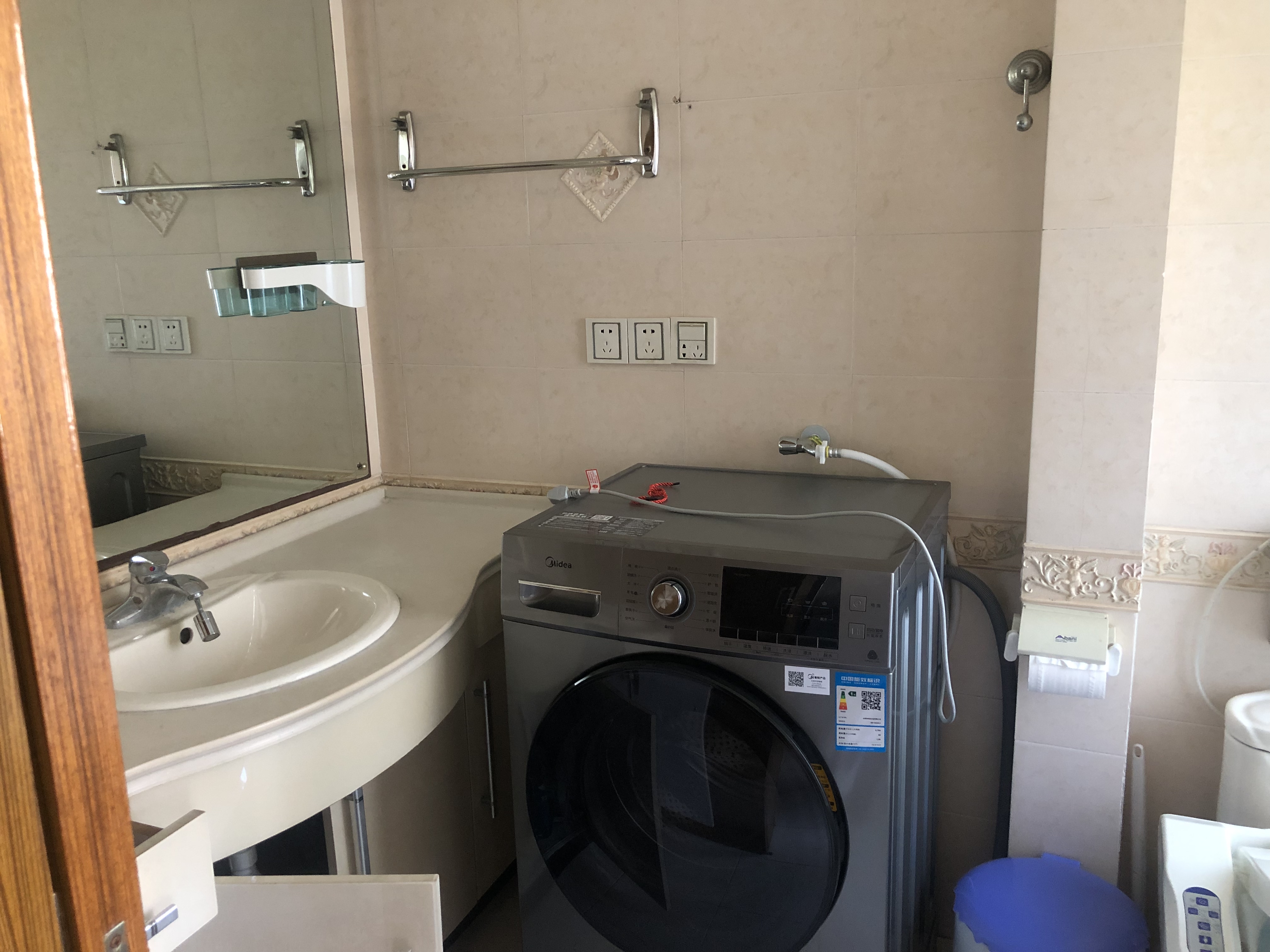 文峰花苑 3室2厅1卫 119m&sup2;