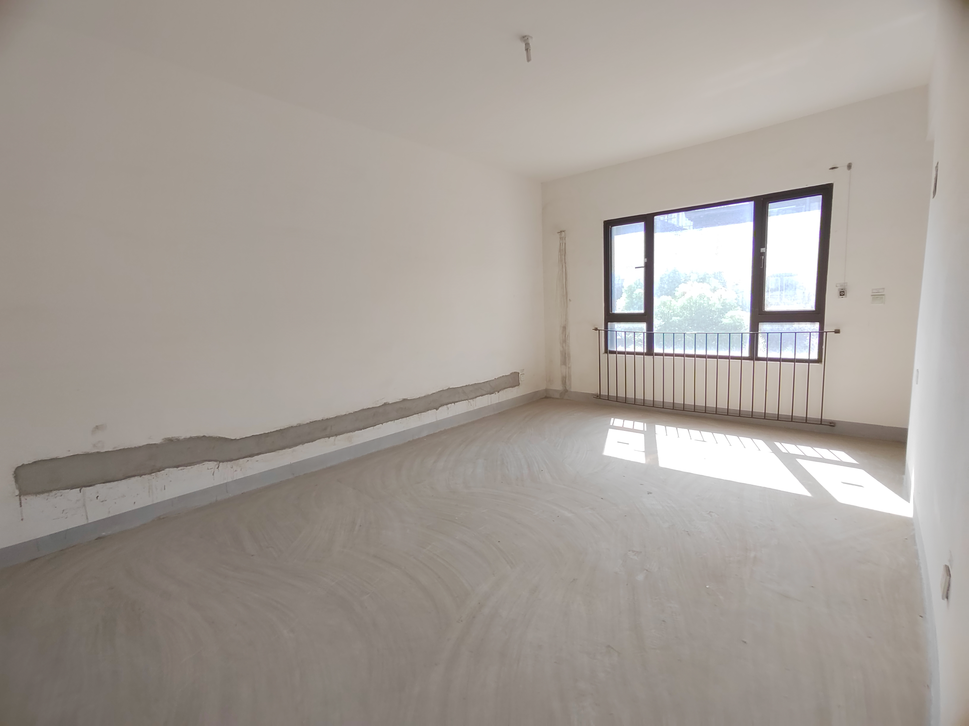 中海上林院 4室2厅3卫 248m&sup2;
