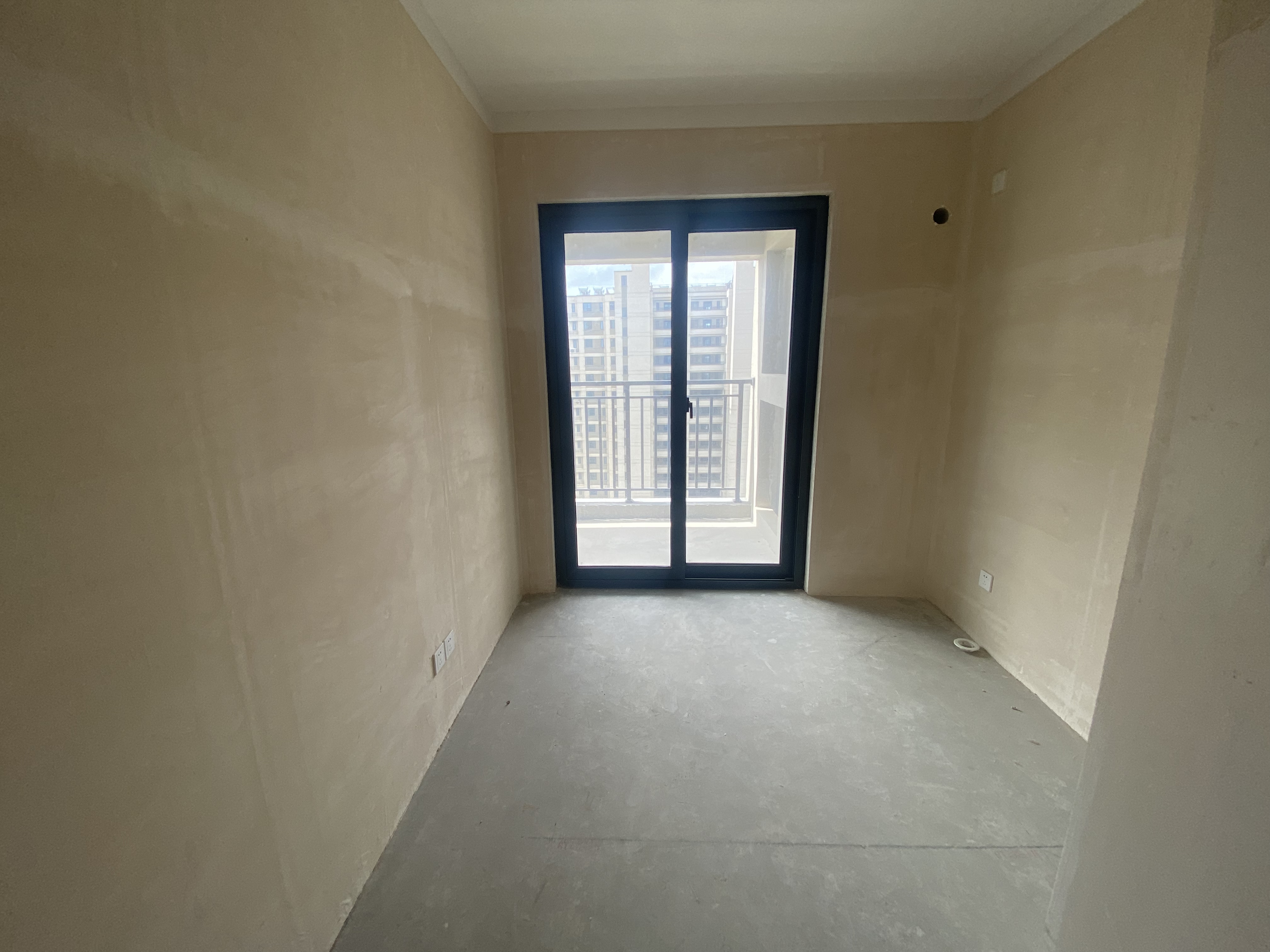 绿地江海图 3室2厅1卫 88m²