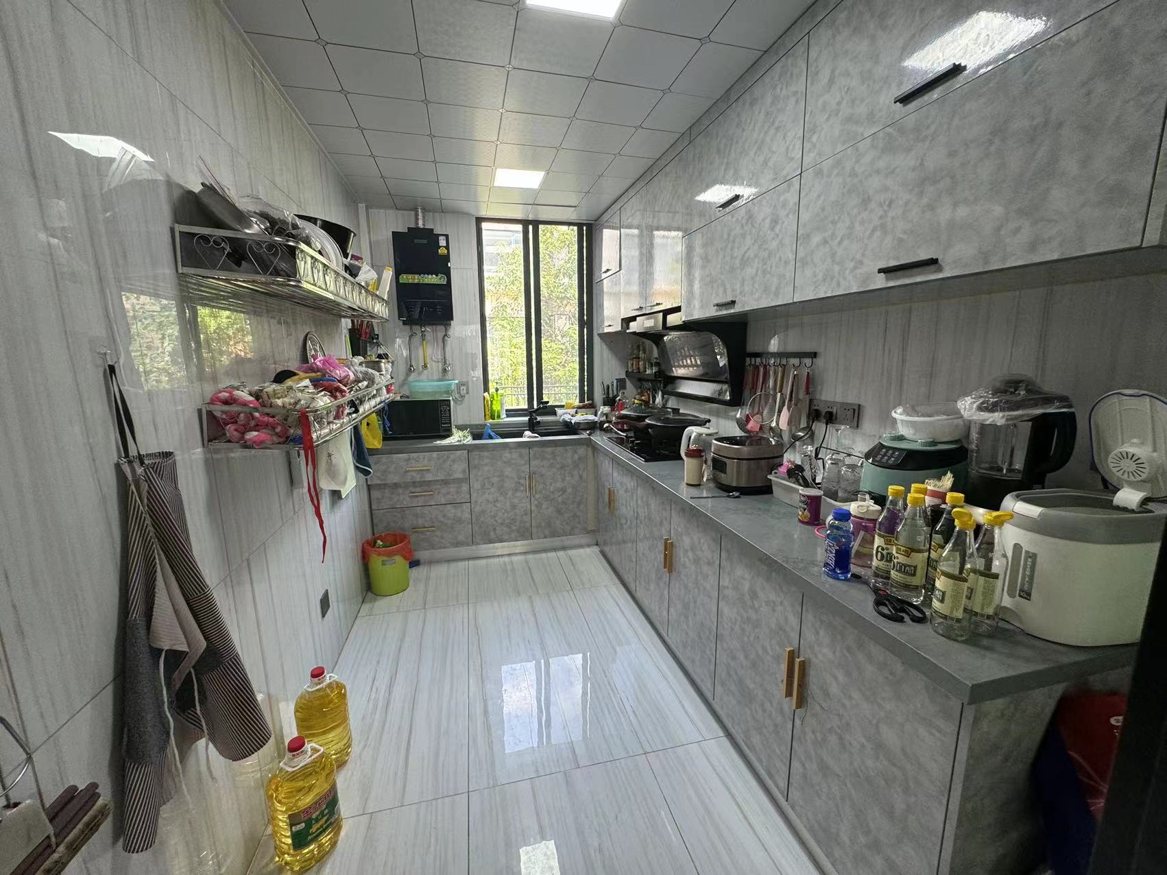 香槟美墅 4室2厅3卫 317.5m&sup2;