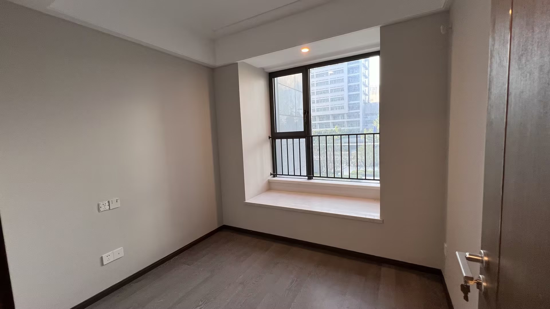 绿城&middot;晓风印月 5室2厅3卫 201.94m&sup2;
