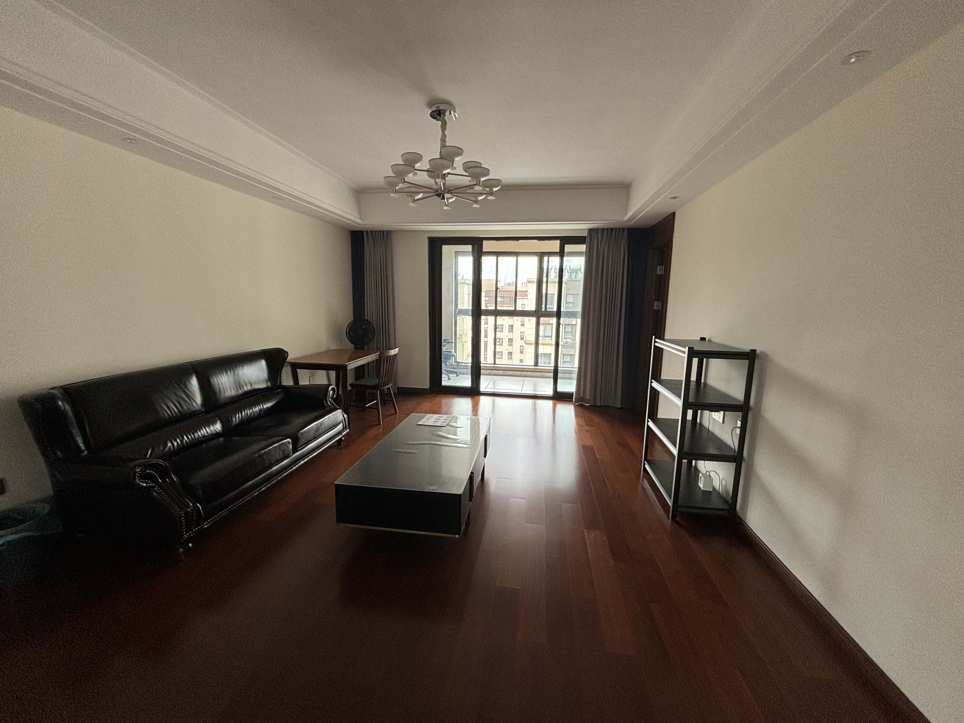 中南万科大都会 3室2厅2卫 131m²
