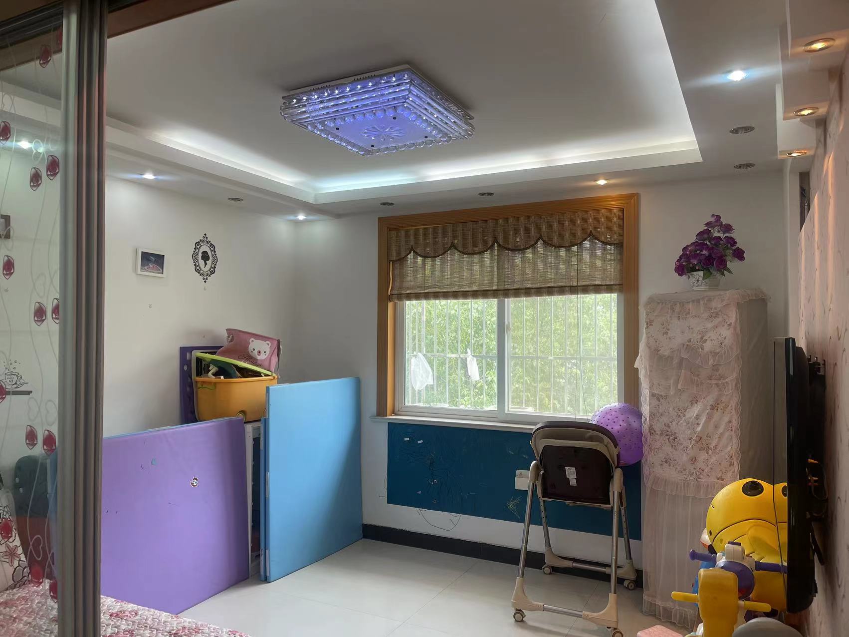 五山家园 3室2厅1卫 116m&sup2;