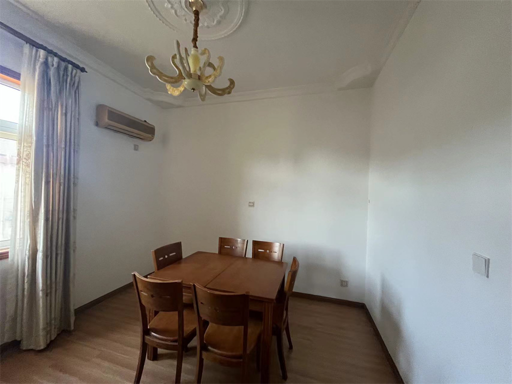 新桥新村 2室1厅1卫 57.8m²