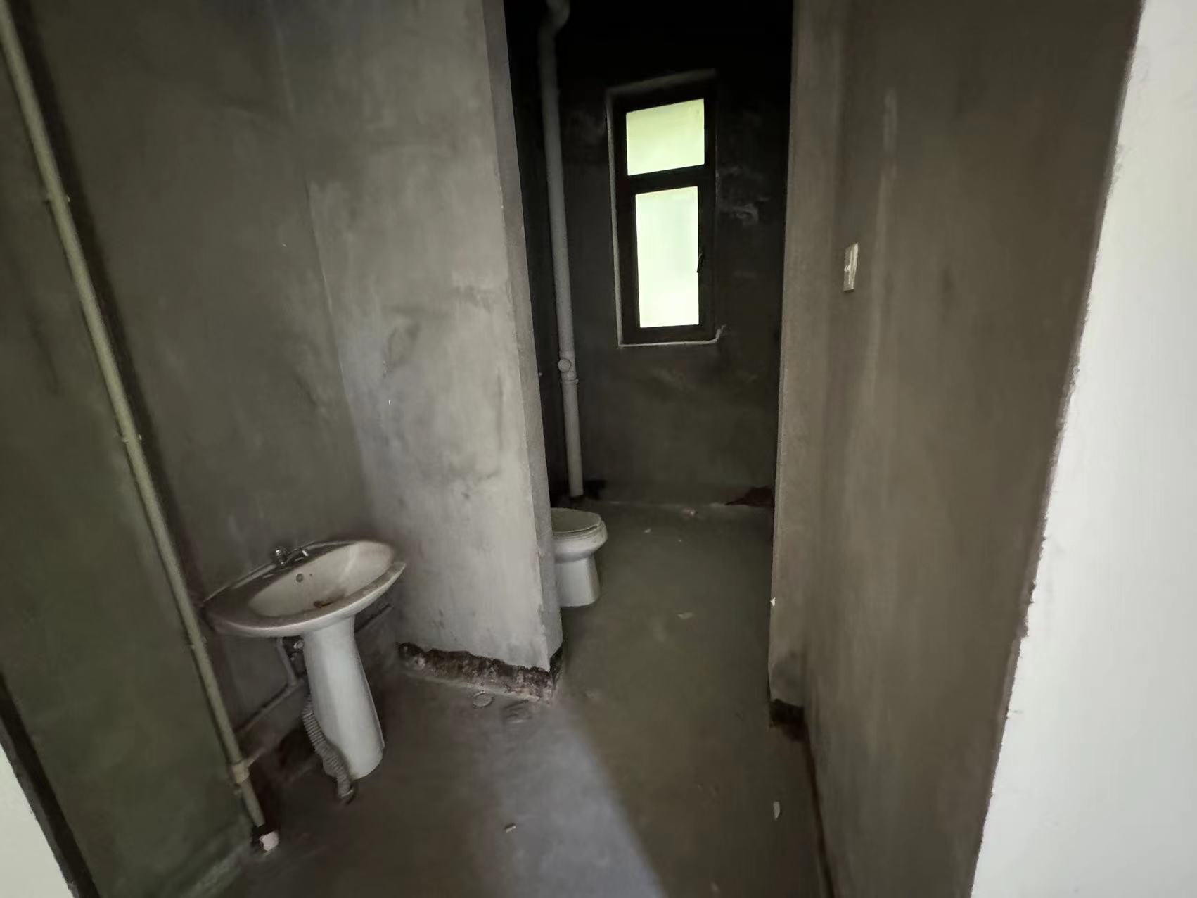 金河名人世家 5室2厅3卫 276.00m&sup2;