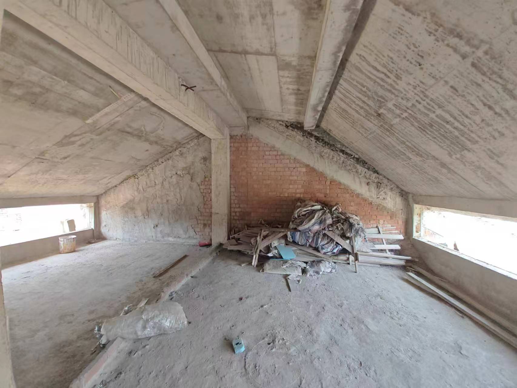 南通壹城水清木华 4室2厅2卫 244m&sup2;