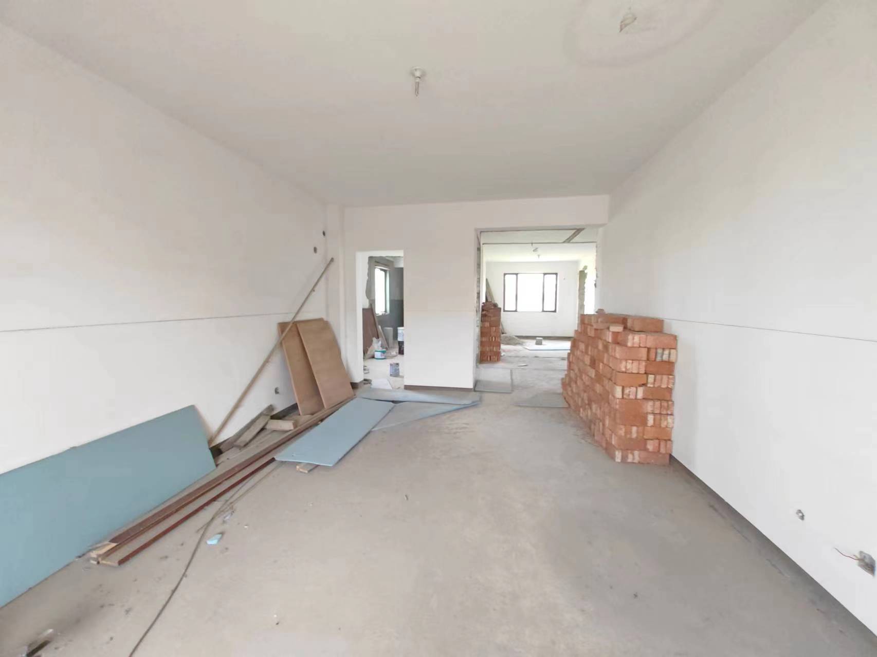 南通壹城水清木华 4室2厅2卫 244m&sup2;