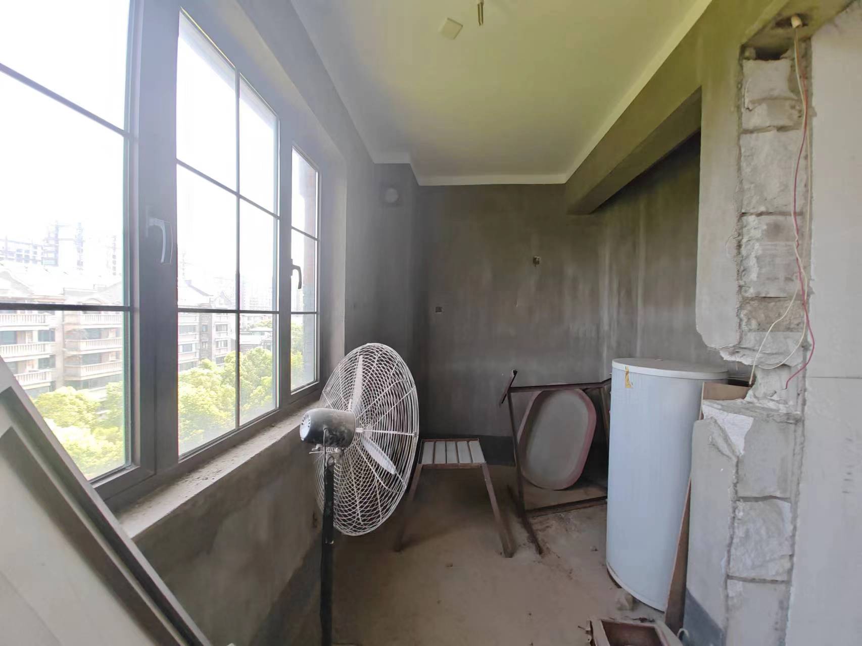 南通壹城水清木华 4室2厅2卫 244m&sup2;