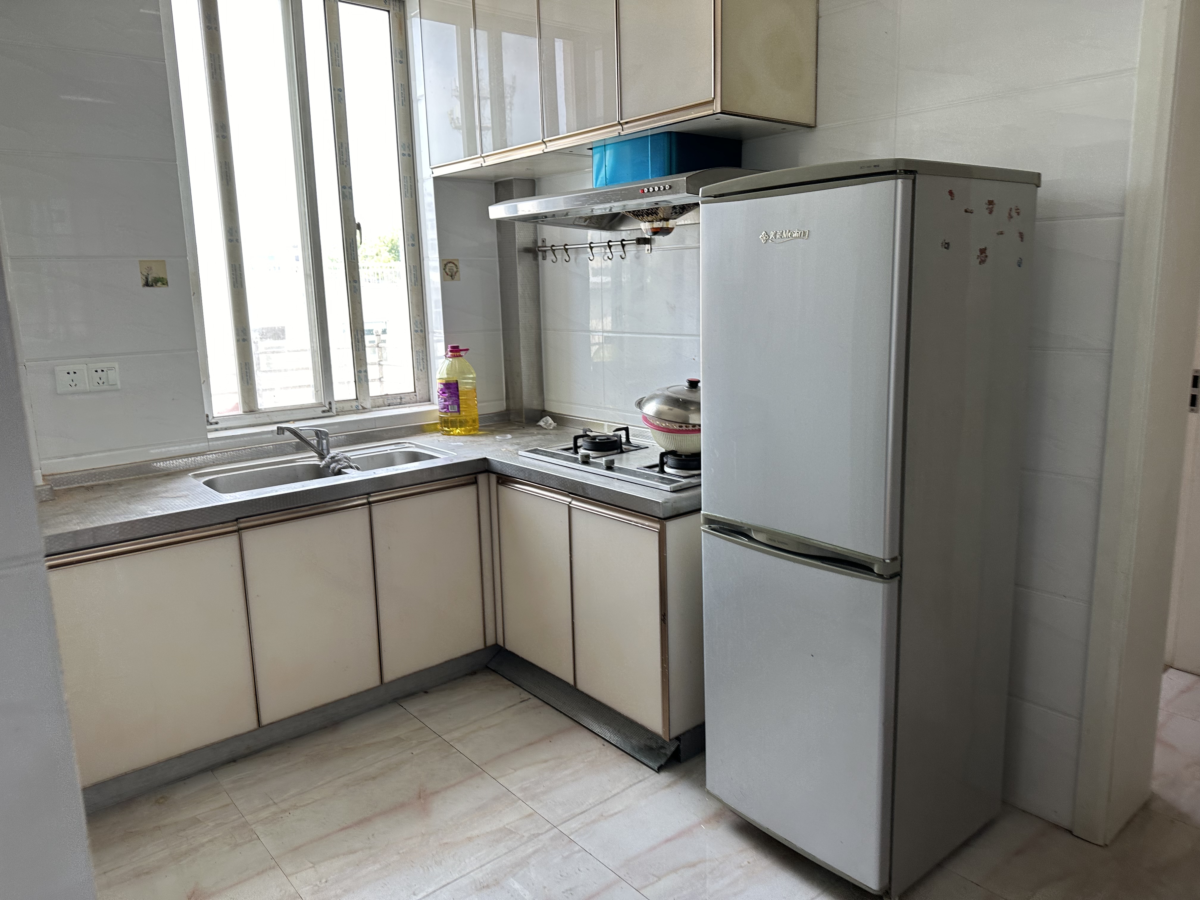易家桥新村 2室1厅1卫 55.4m&sup2;