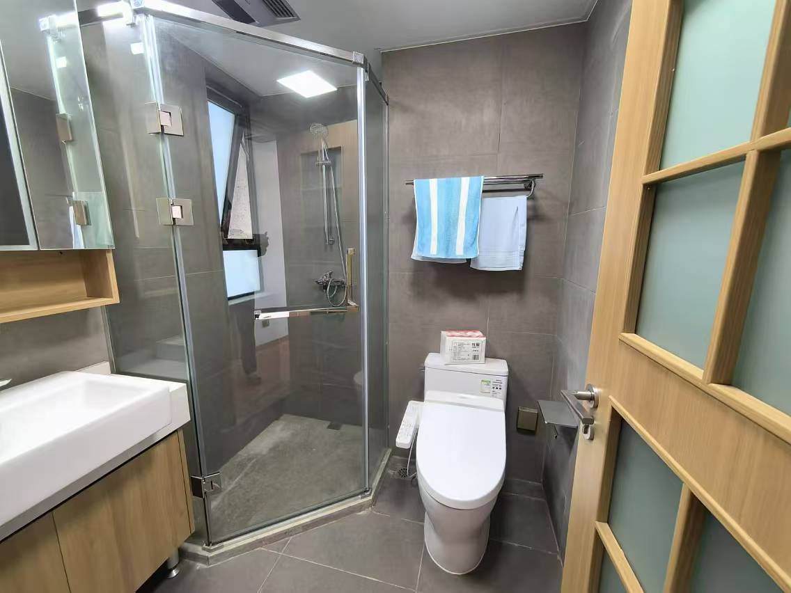 雍华府 3室2厅2卫 98.59m&sup2;