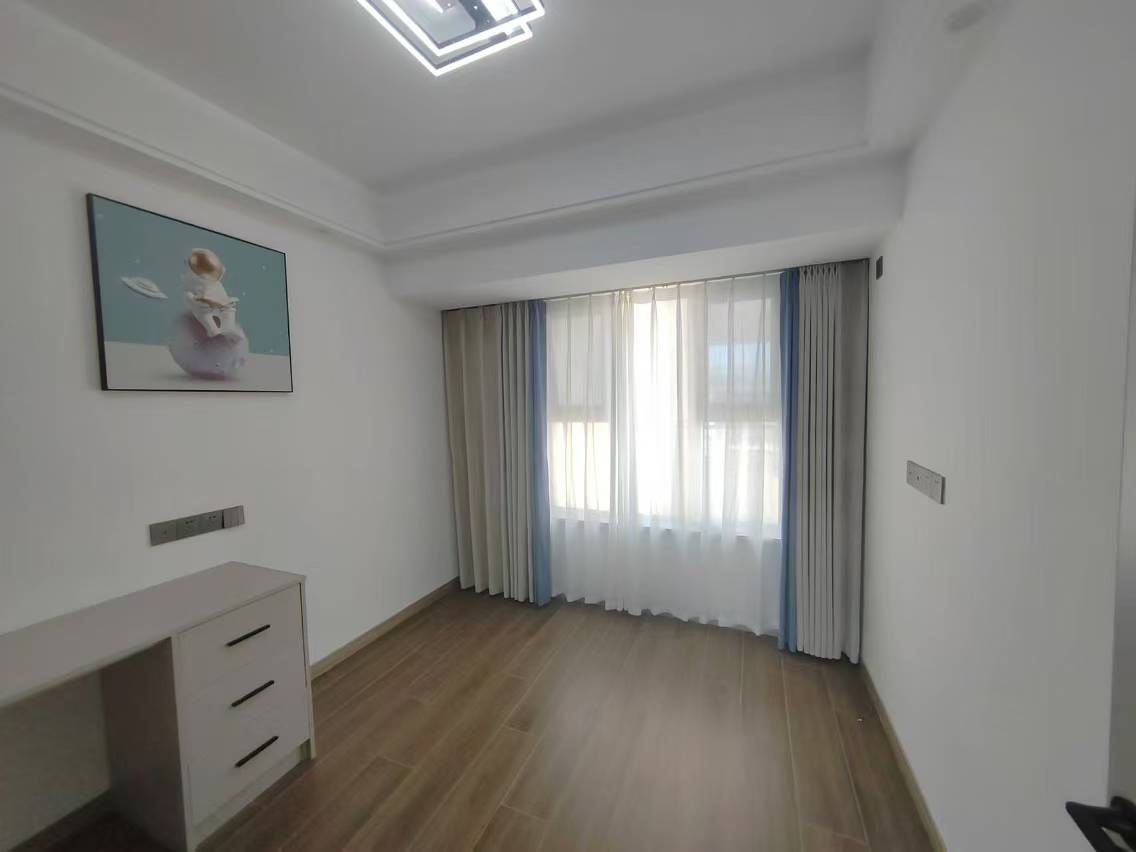 卓越华宸世纪 3室2厅1卫 97.18m&sup2;