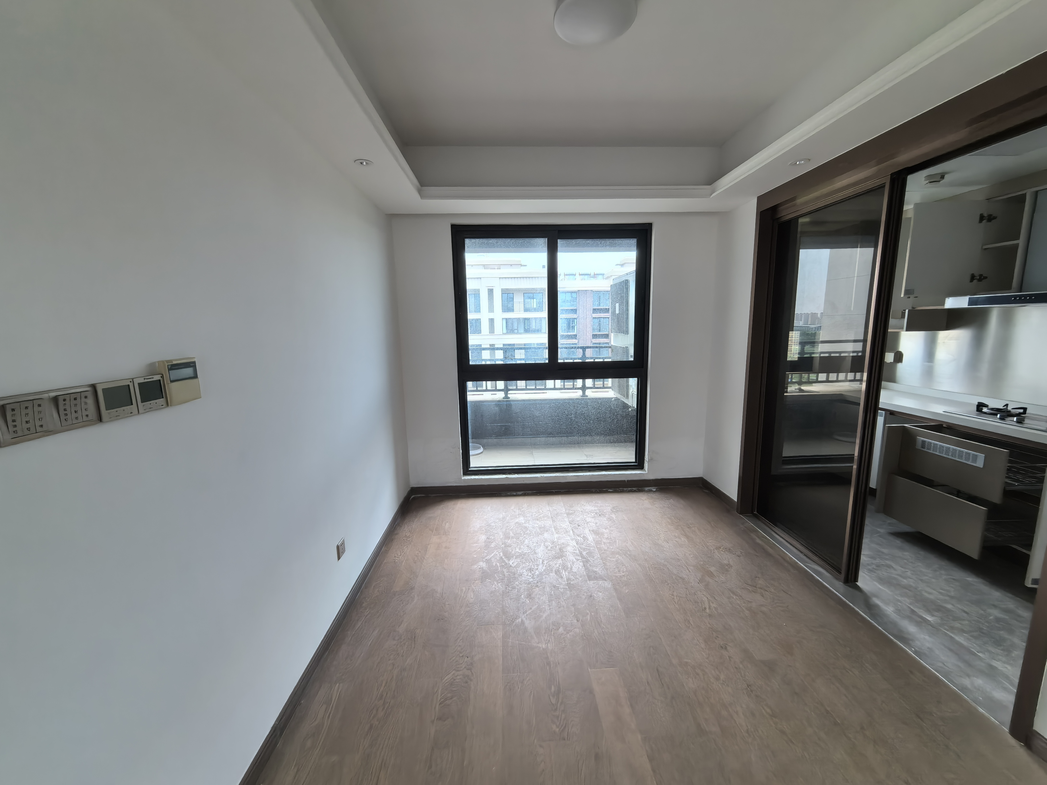 中海上东区 4室2厅2卫 143m&sup2;