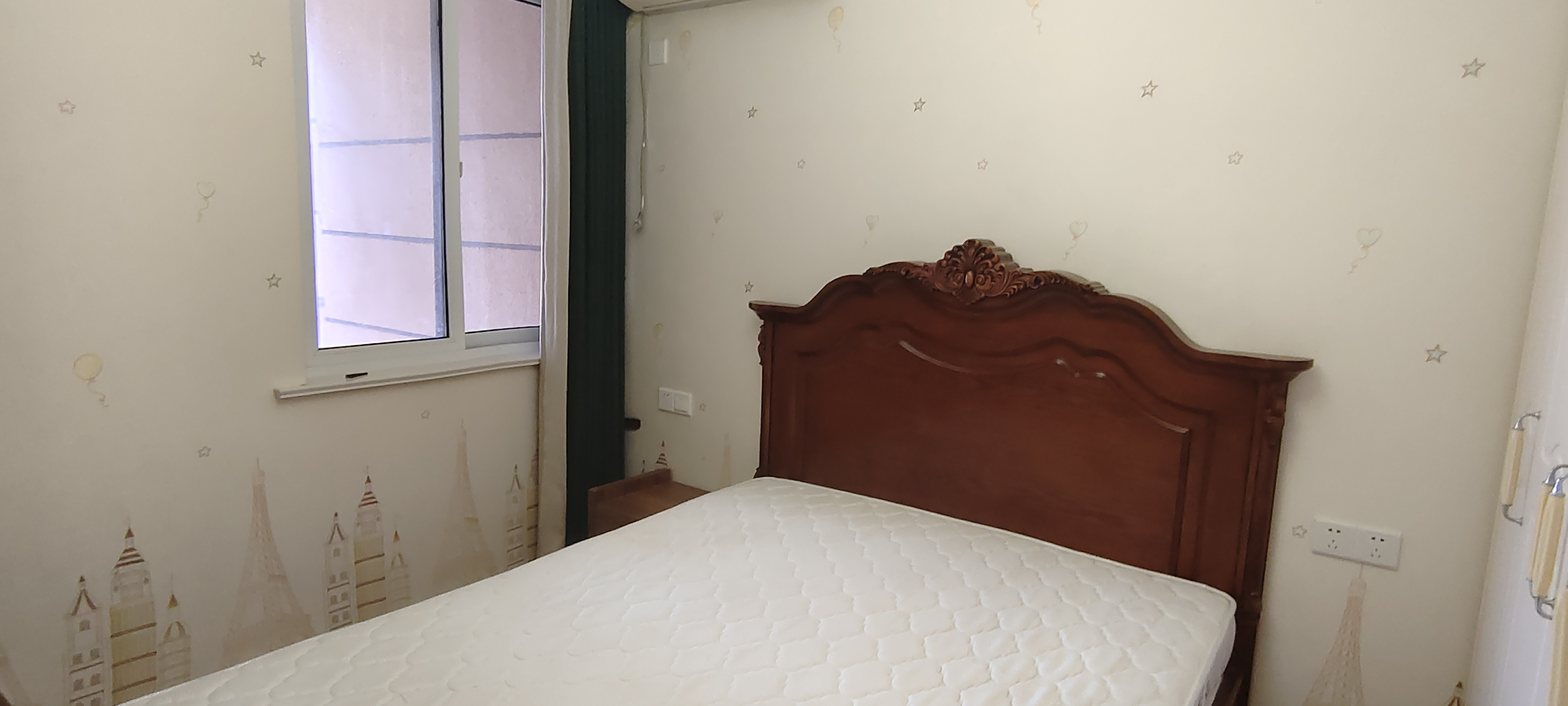 学士府 4室2厅2卫 170m&sup2;