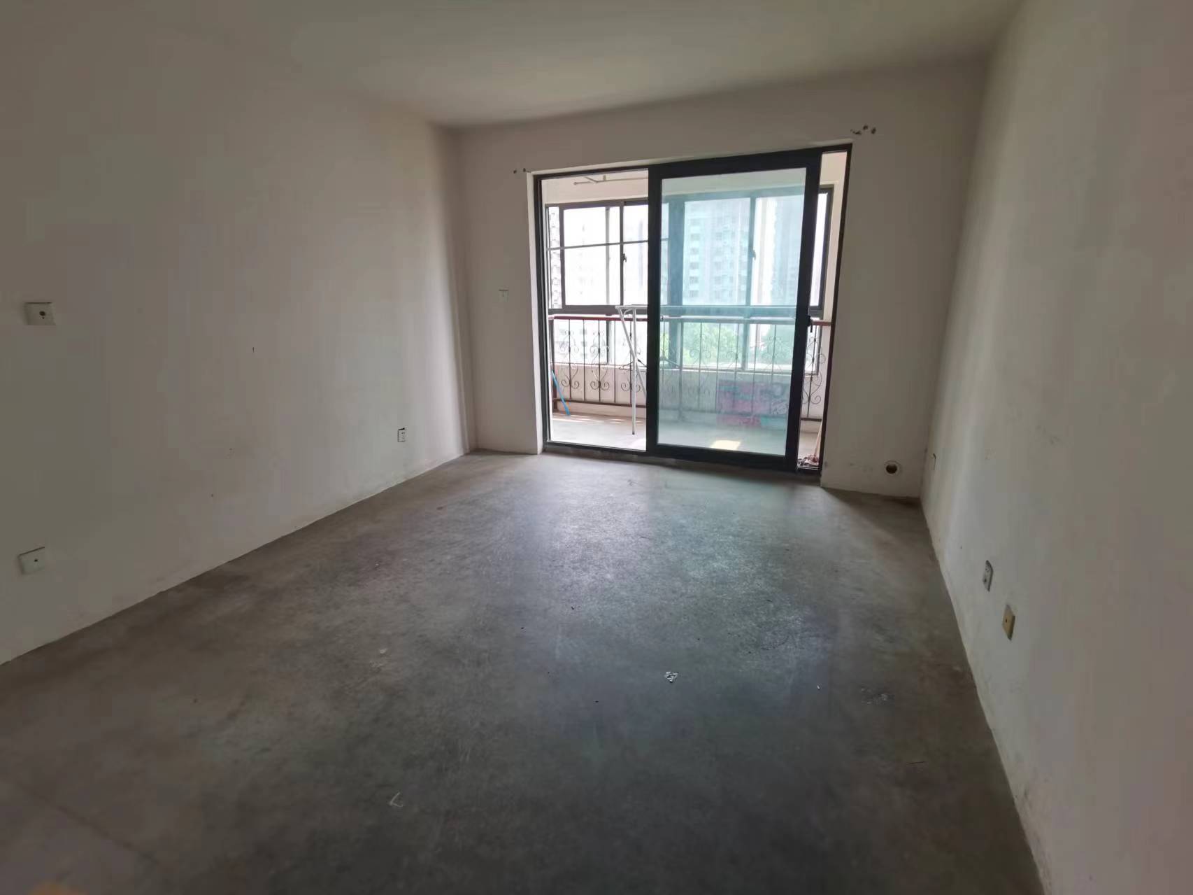 炜赋花苑 2室2厅1卫 89m&sup2;