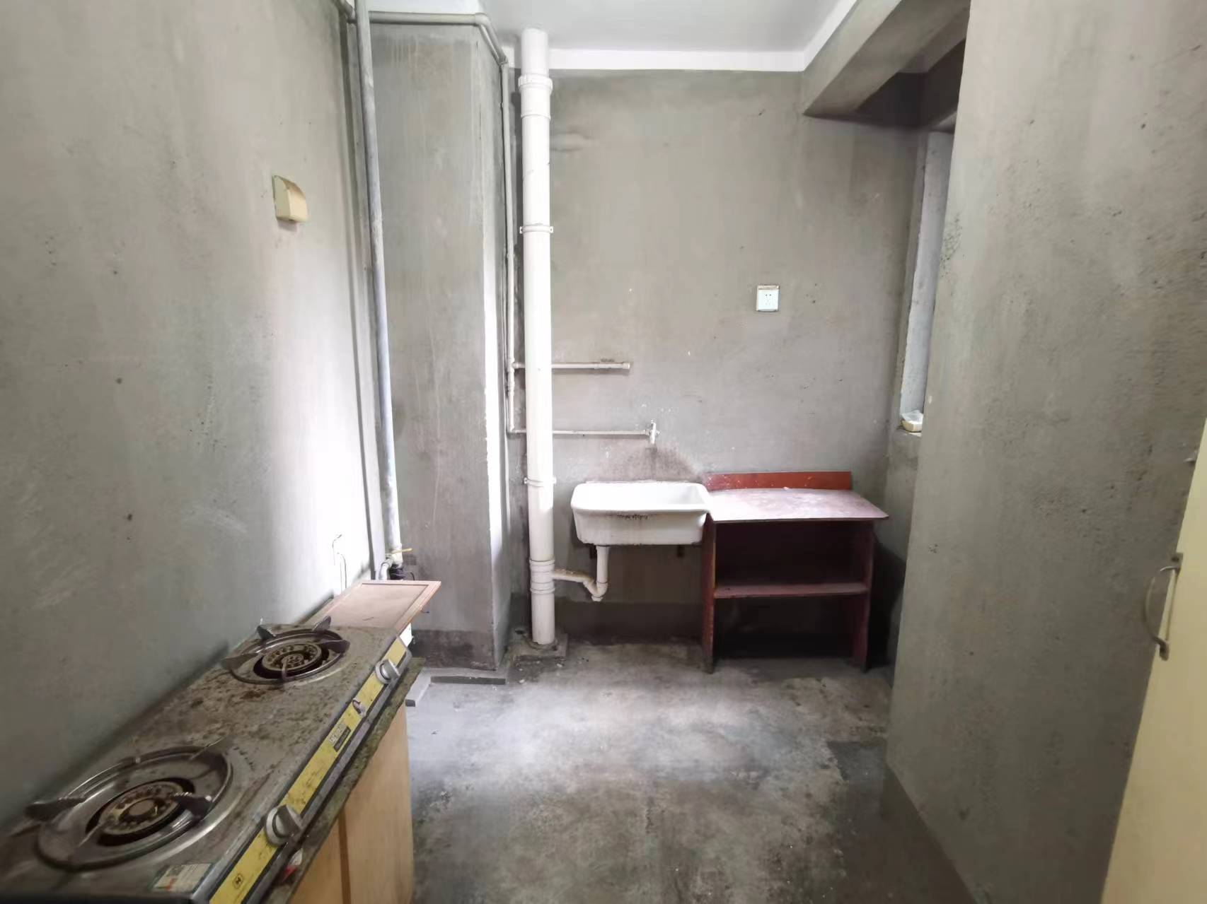 炜赋花苑 2室2厅1卫 89m&sup2;