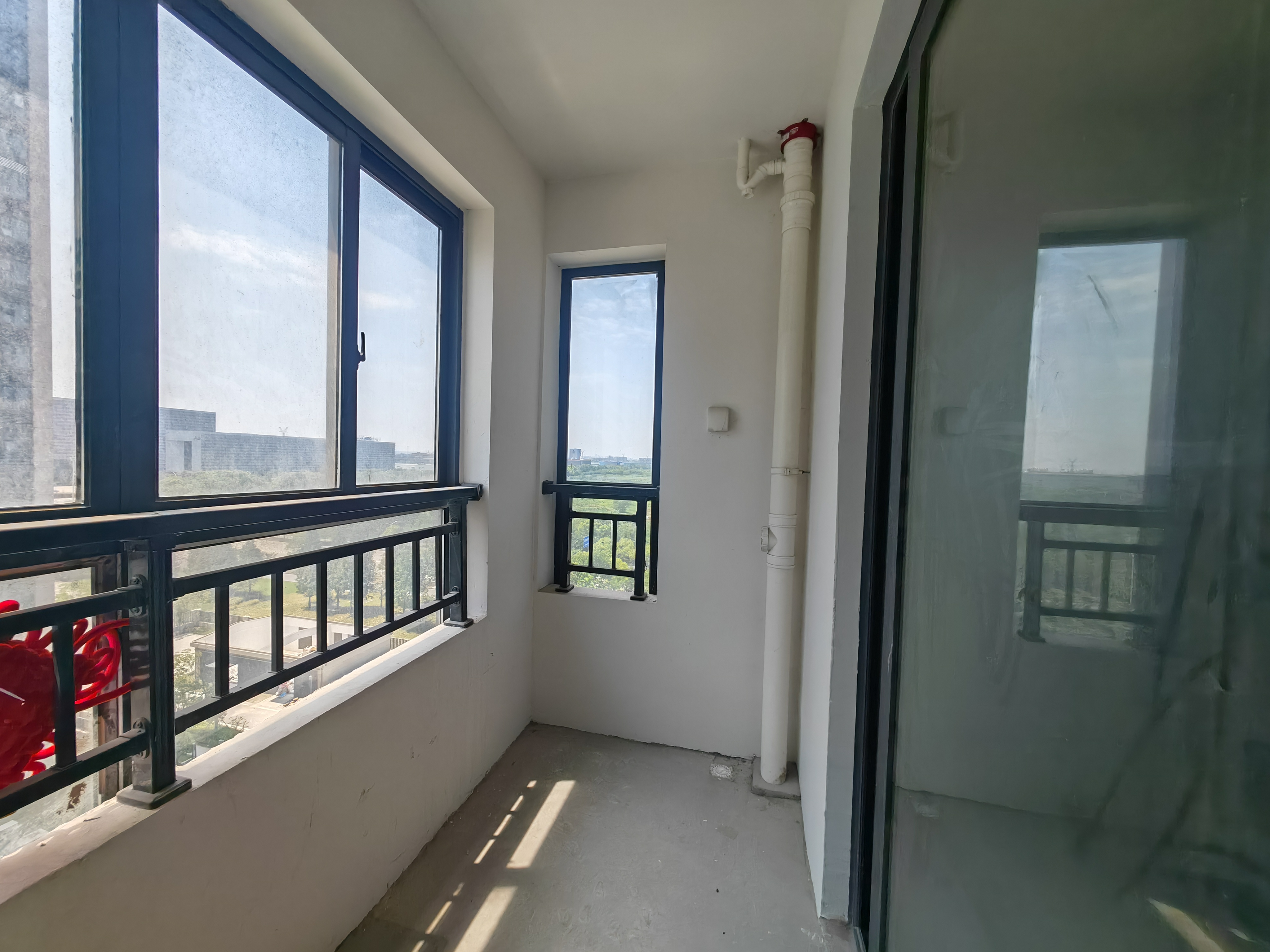 东时区 3室2厅1卫 83.00m²