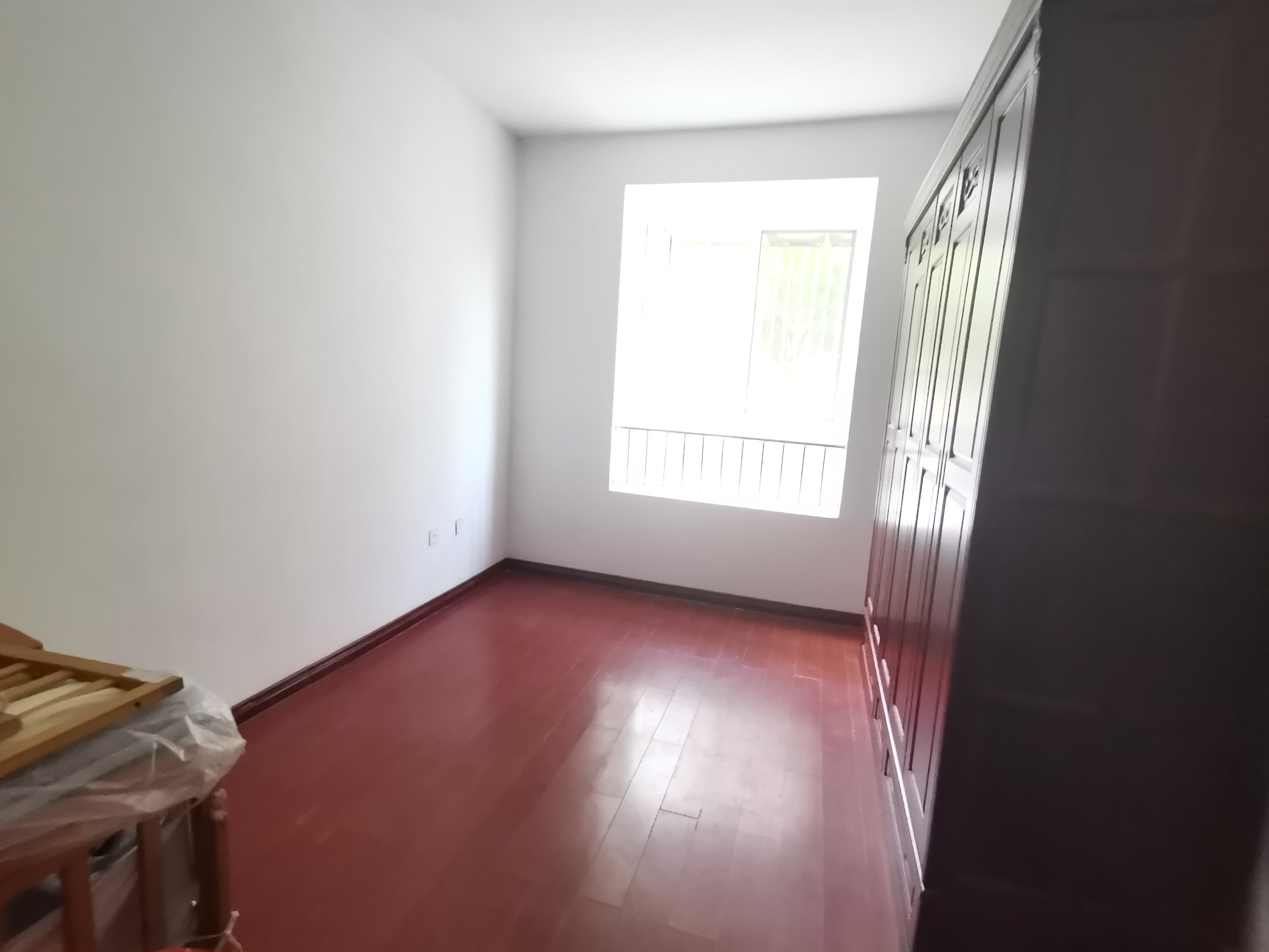 金霞南苑北区 3室2厅1卫 126m&sup2;