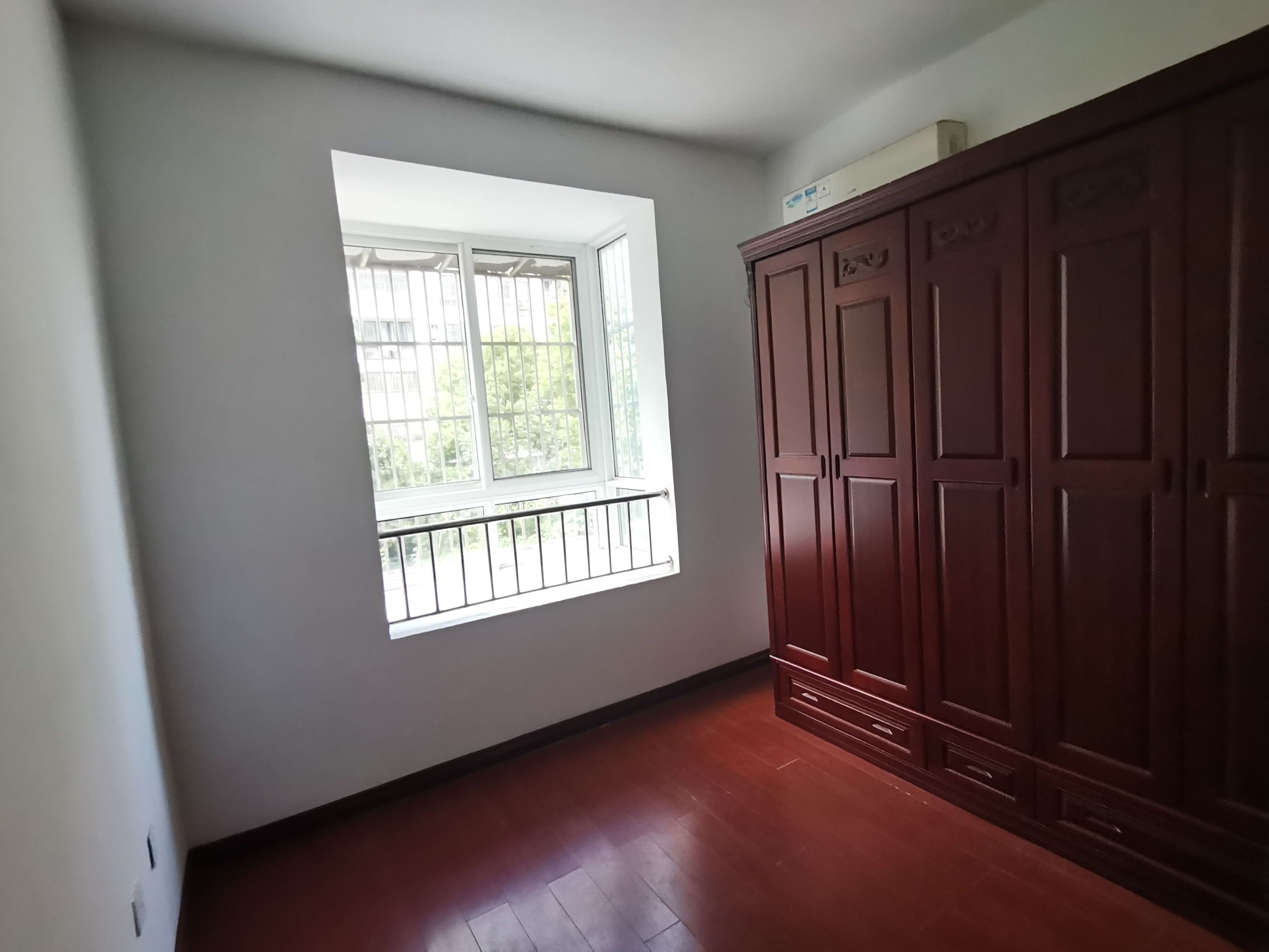 金霞南苑北区 3室2厅1卫 126m&sup2;
